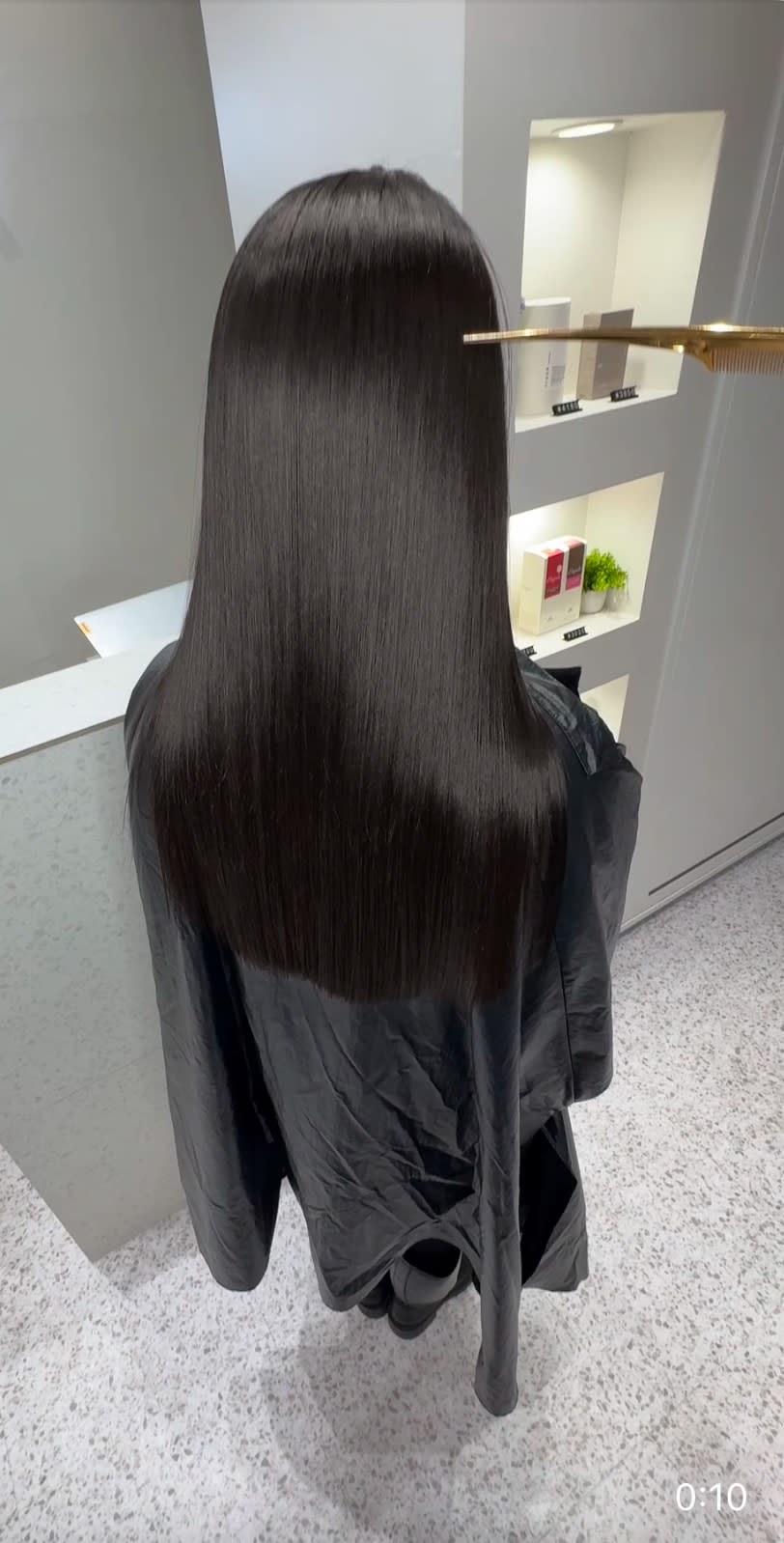髪質改善/縮毛矯正専門店Hailey【カミシツカイゼンシュクモウキョウセイセンモンテンヘイリー】のスタイル紹介。【ツヤ感UP】チョコレートカラー×髪質改善