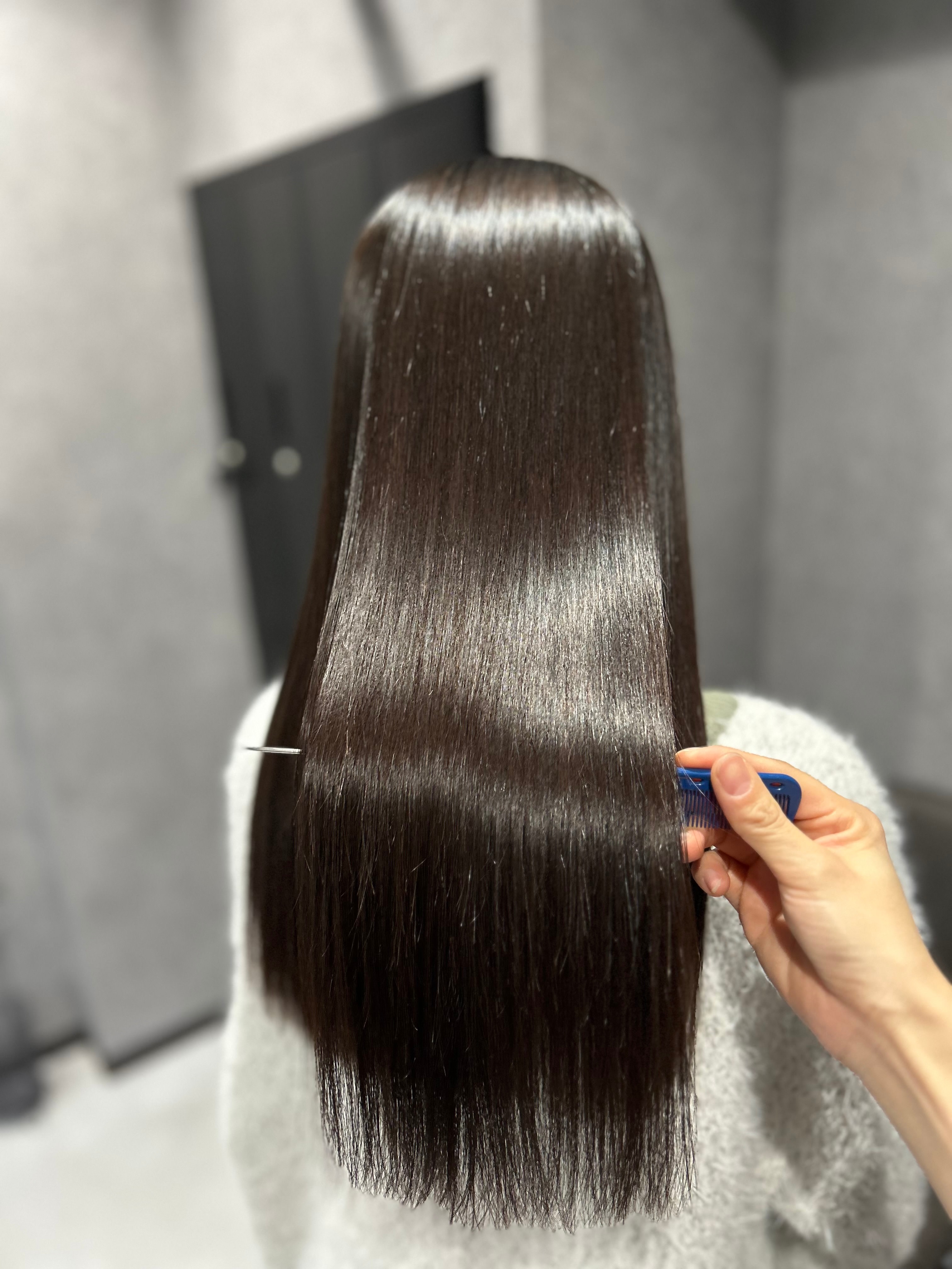 髪質改善個室サロン trace by 8 浦和 美容院【トレース バイ エイト】のスタイル紹介。サラ艶美髪縮毛矯正