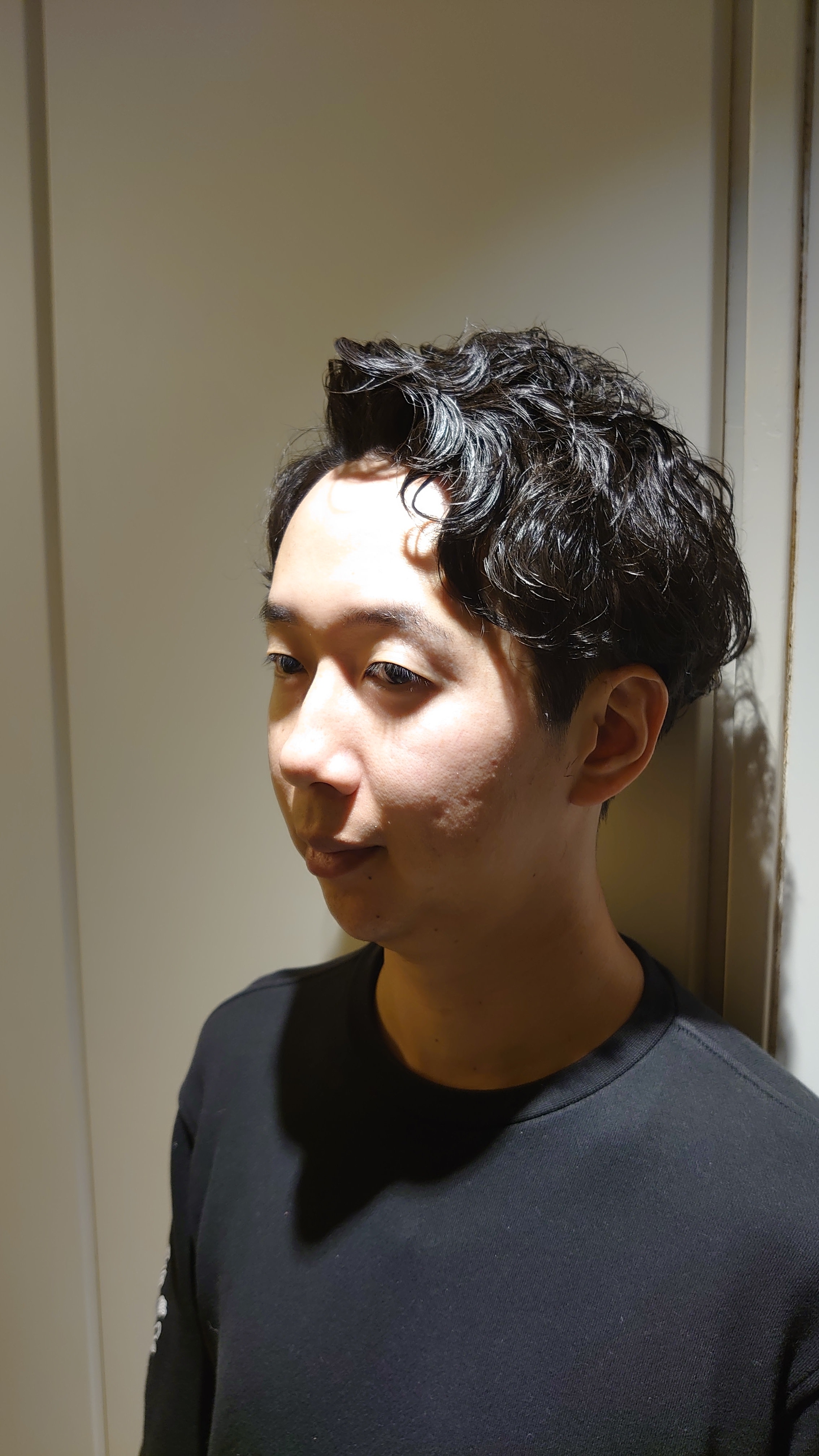 N.BARBER GINZA【エヌドットバーバー銀座】【エヌドットバーバーギンザ】のスタイル紹介。ツーブロック/パーマ/パートスタイル