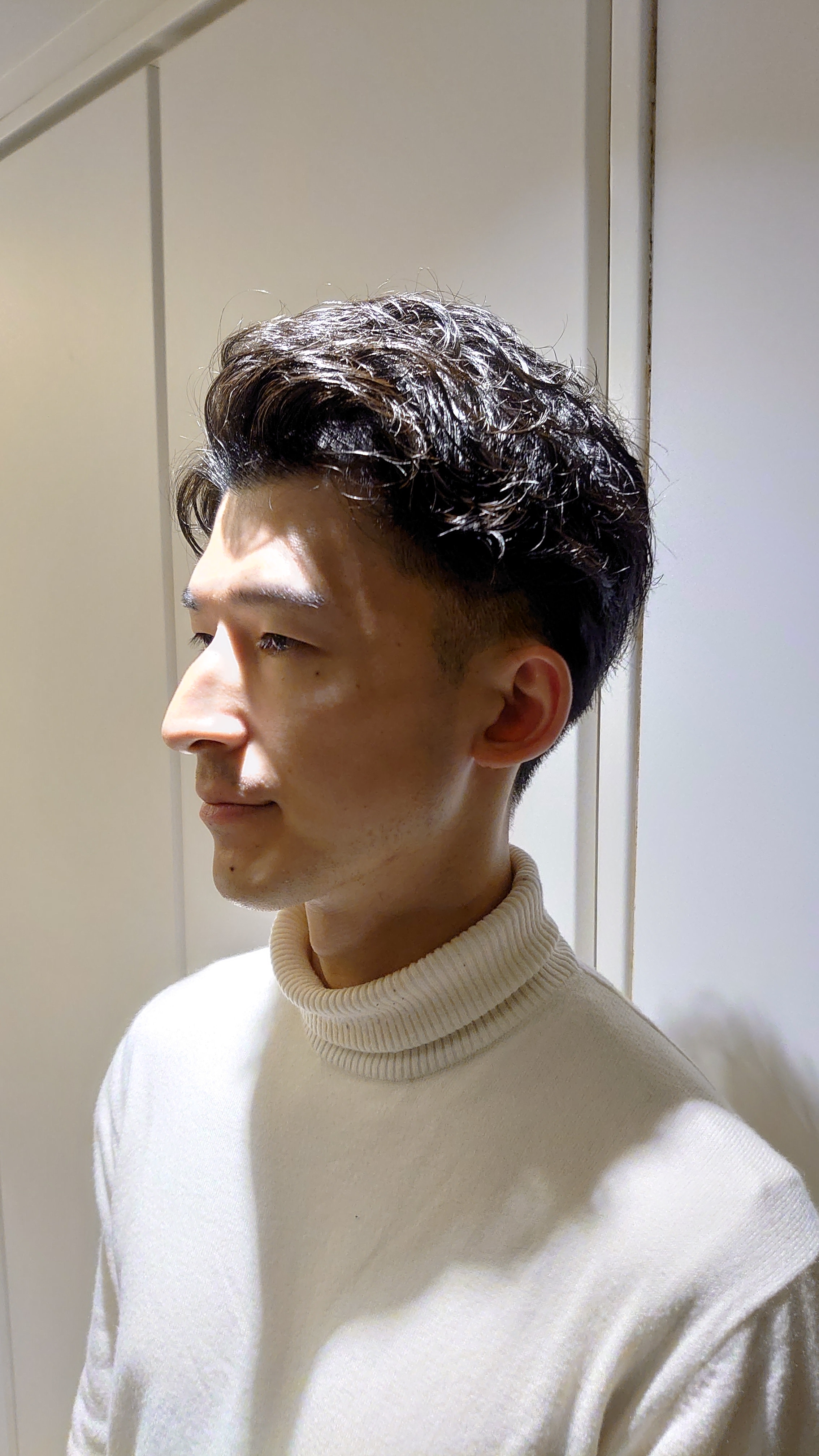 N.BARBER GINZA【エヌドットバーバー銀座】【エヌドットバーバーギンザ】のスタイル紹介。ツーブロック/パーマ