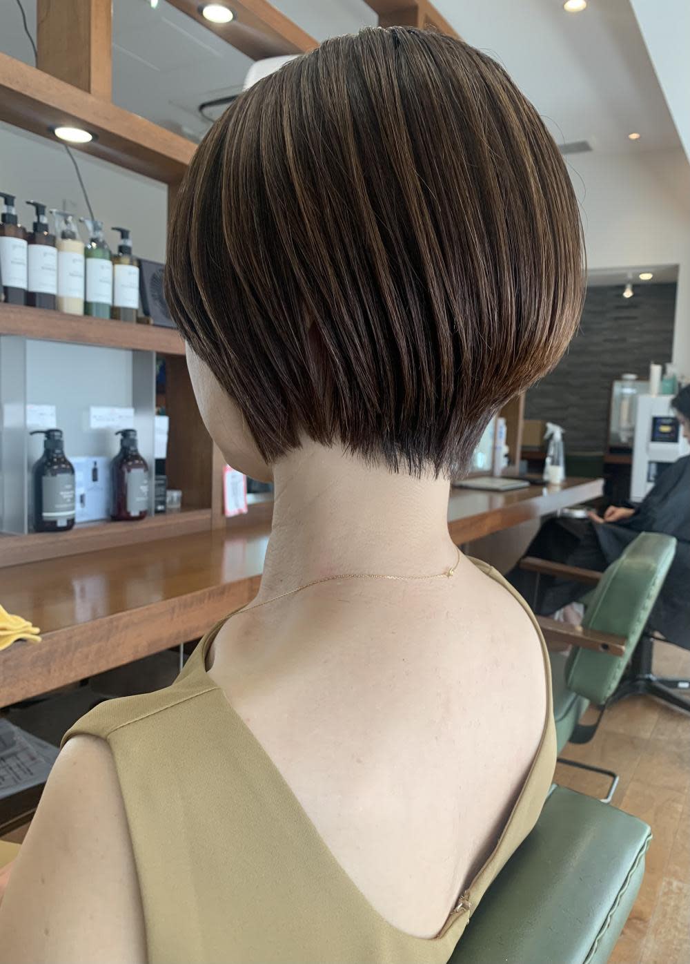 SORA 麻布十番店 【ソラ】【ソラアザブジュウバンテン】のスタイル紹介。グレージュブラウンショートボブ