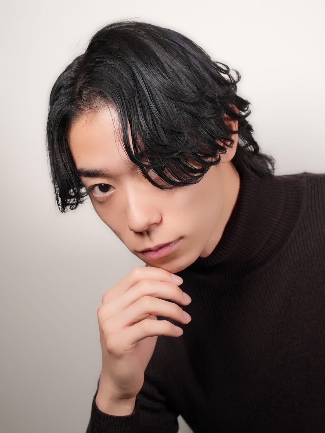 メンズサロン growth別府店【メンズサロングロウ】 メンズカット/メンズパーマ/眉毛【メンズサロン グロウ ベフテン メンズサロングロウ メンズカット メンズパーマ マユゲ】のスタイル紹介。ニュアンスパーマ　メンズカット　メンズパーマ　センターパート