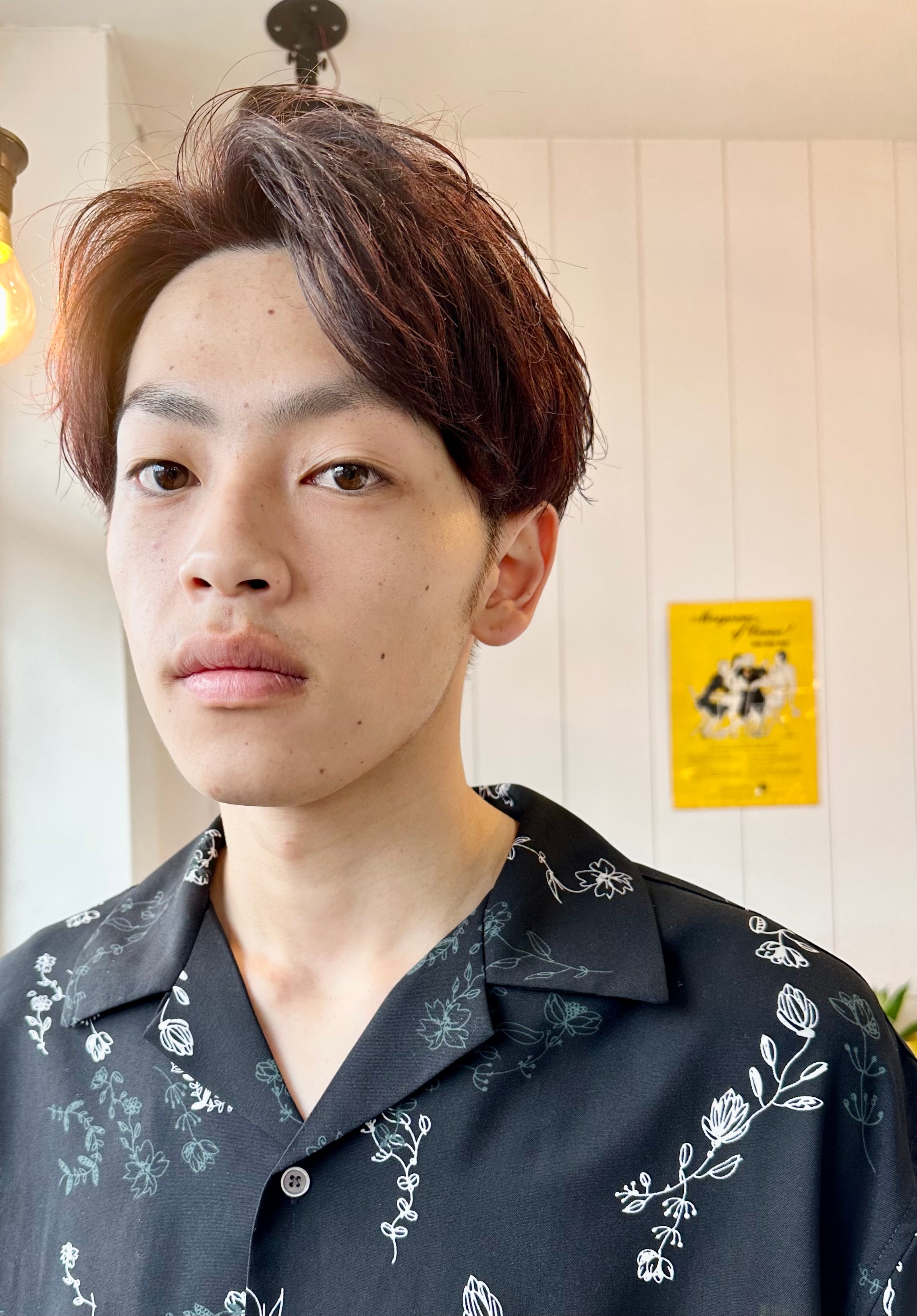 HANDs -for Men-【ハンズ】のスタイル紹介。大人のリュクス感のあるセンターパート