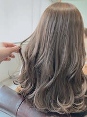 CIEL 千葉店【シエル チバテン】のスタイル紹介。ミルクティーベージュ※ブリーチ無し