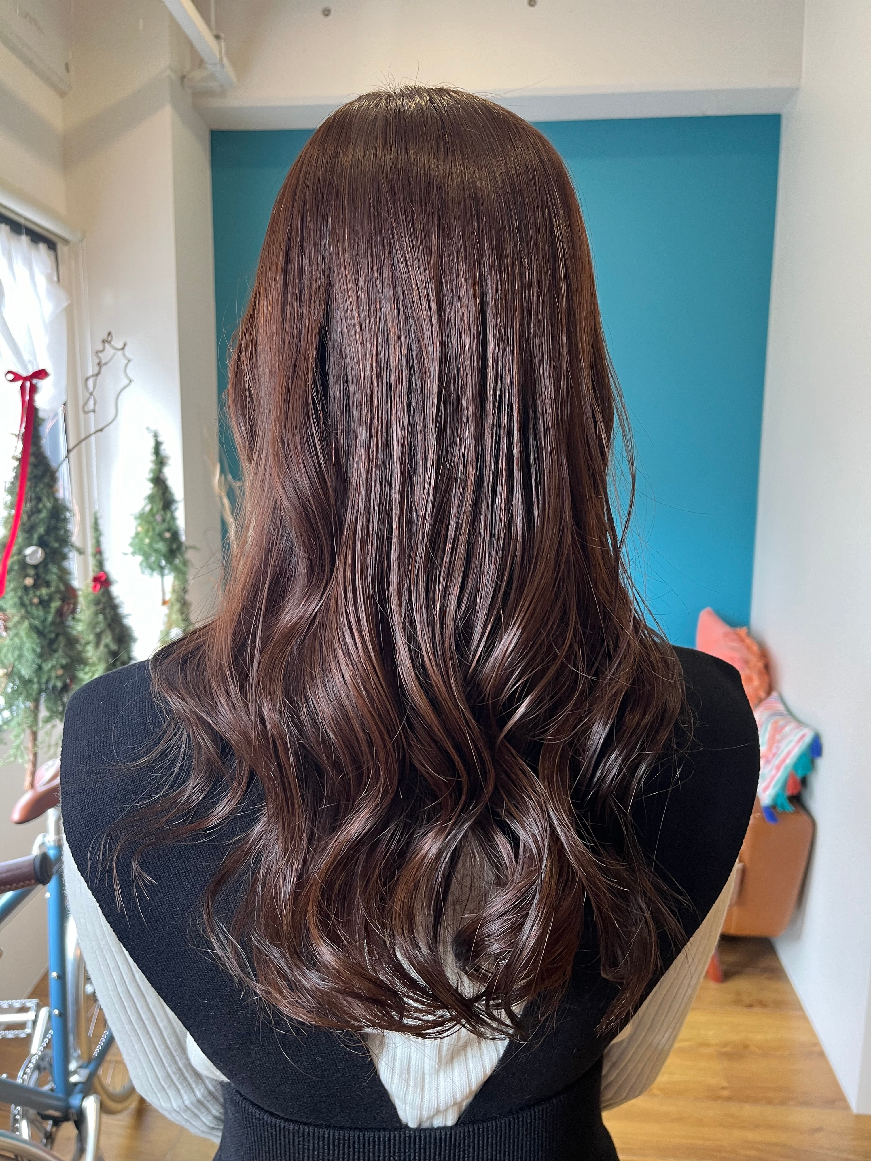 UNPEU【アンプー】のスタイル紹介。ブラウン×ロング