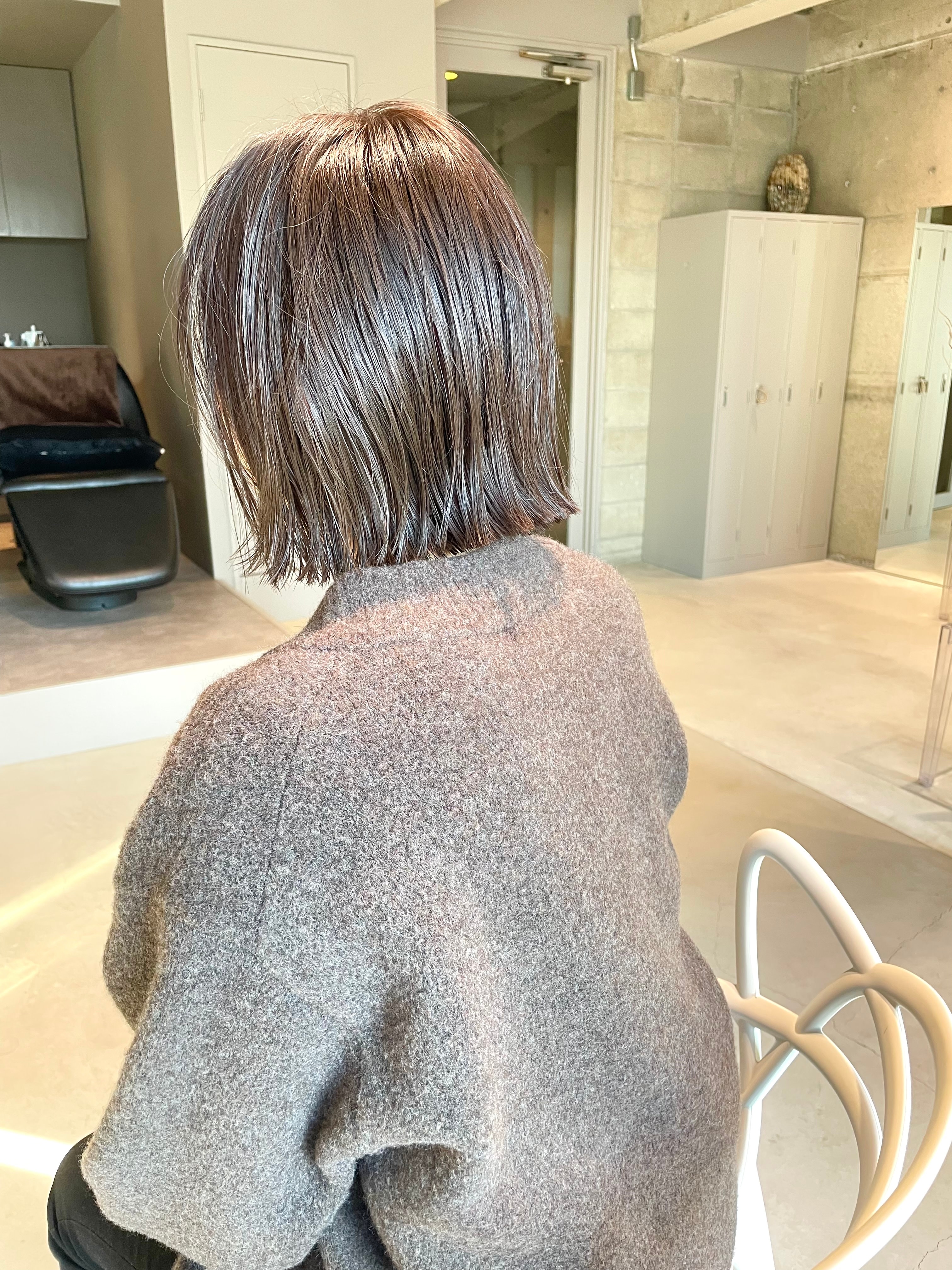 IDEN AND TITY 【アイデン アンド ティティ】【アイデン アンド ティティ】のスタイル紹介。｛kando style｝グレー/ラベンダーグレー/ボブ