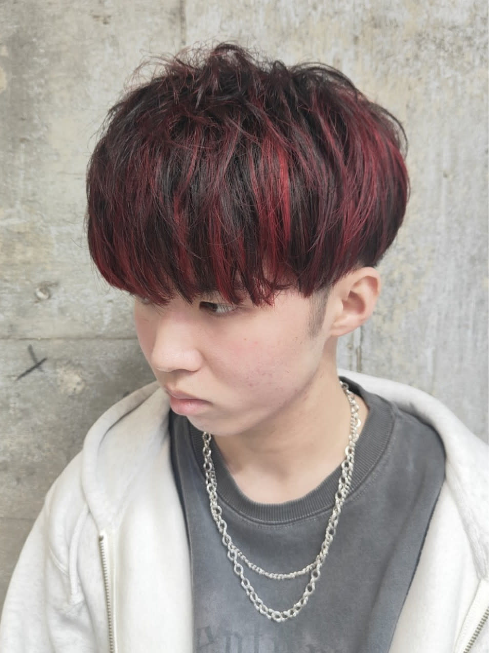 MEN'S SALON alfRed 平針店【メンズサロン アルフレッド ヒラバリテン】のスタイル紹介。ハイライト カラー 刈り上げ カット ツーブロック マッシュ