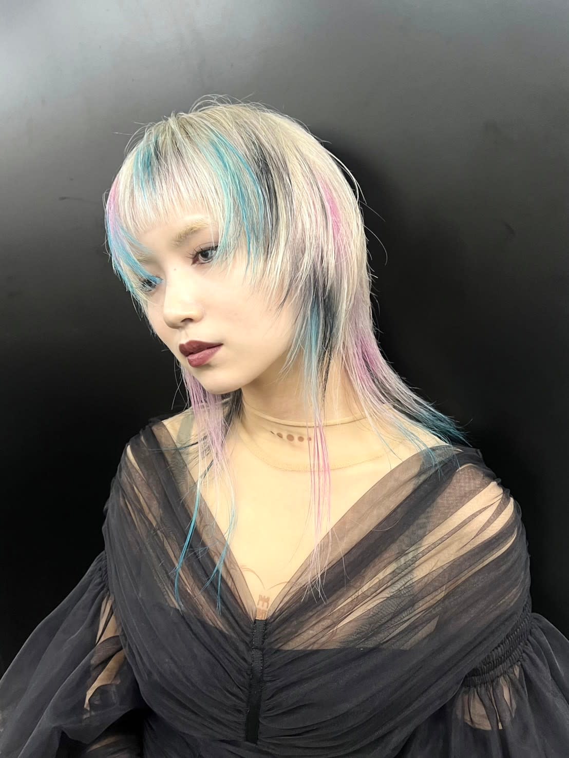 Null 原宿店 デザインカラー/ダブルカラー【ヌルハラジュクテン デザインカラー ダブルカラー】のスタイル紹介。オーダーメイド　デザインカラー　ハイトーン　原宿/表参道