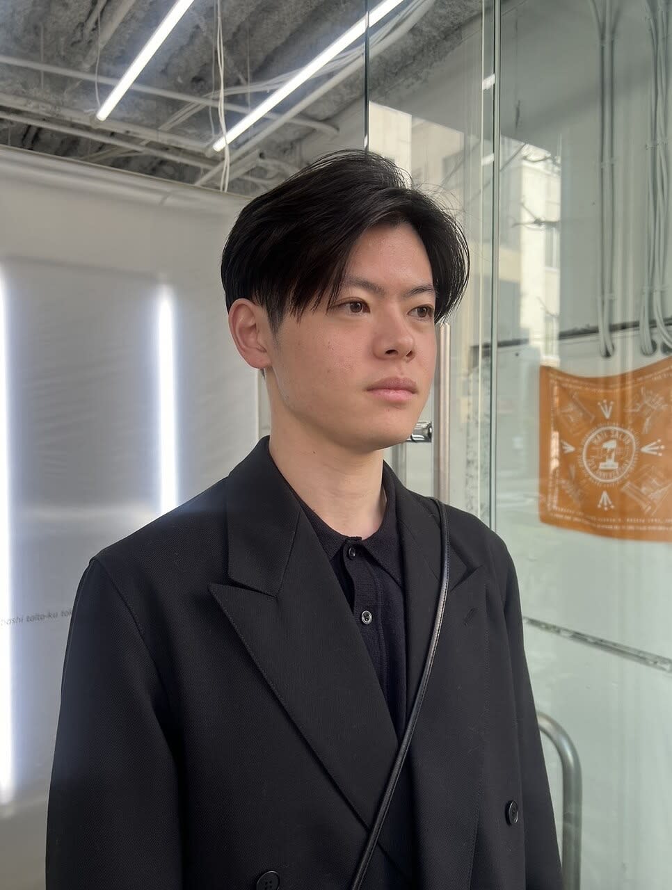 ユイツ【ユイツ】のスタイル紹介。センターパートショートスタイル