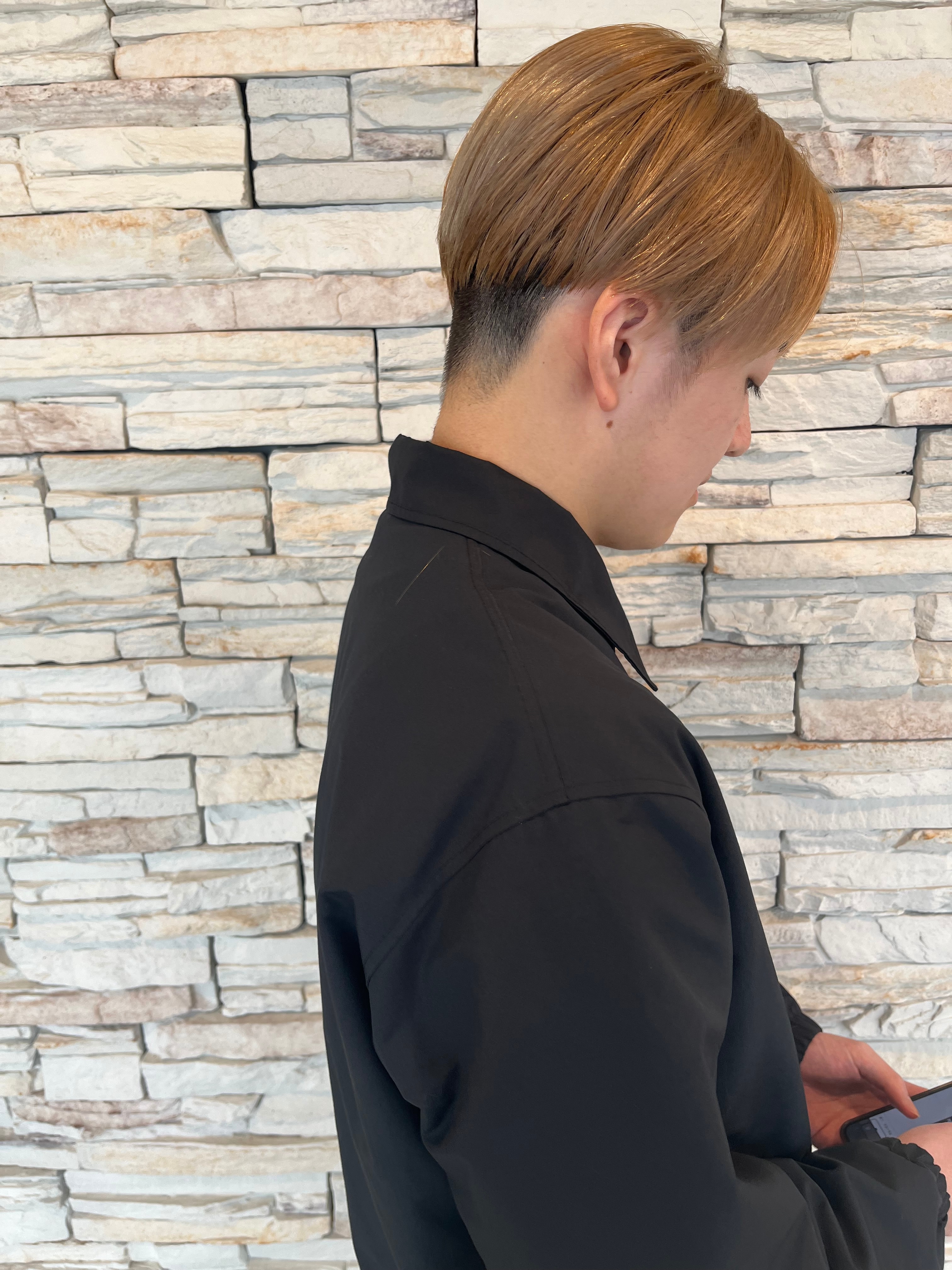 emu care&spa【エミュ ケア アンド スパ】【エミュ ケア アンド スパ】のスタイル紹介。ハイトーンマッシュ