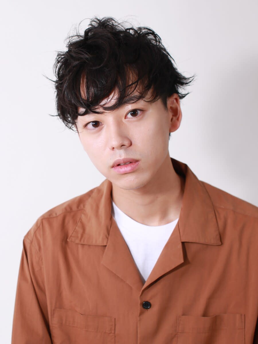 ROUGE mieux【ルージュ ミュー】のスタイル紹介。茗荷谷/メンズカット/センターパート/マッシュ