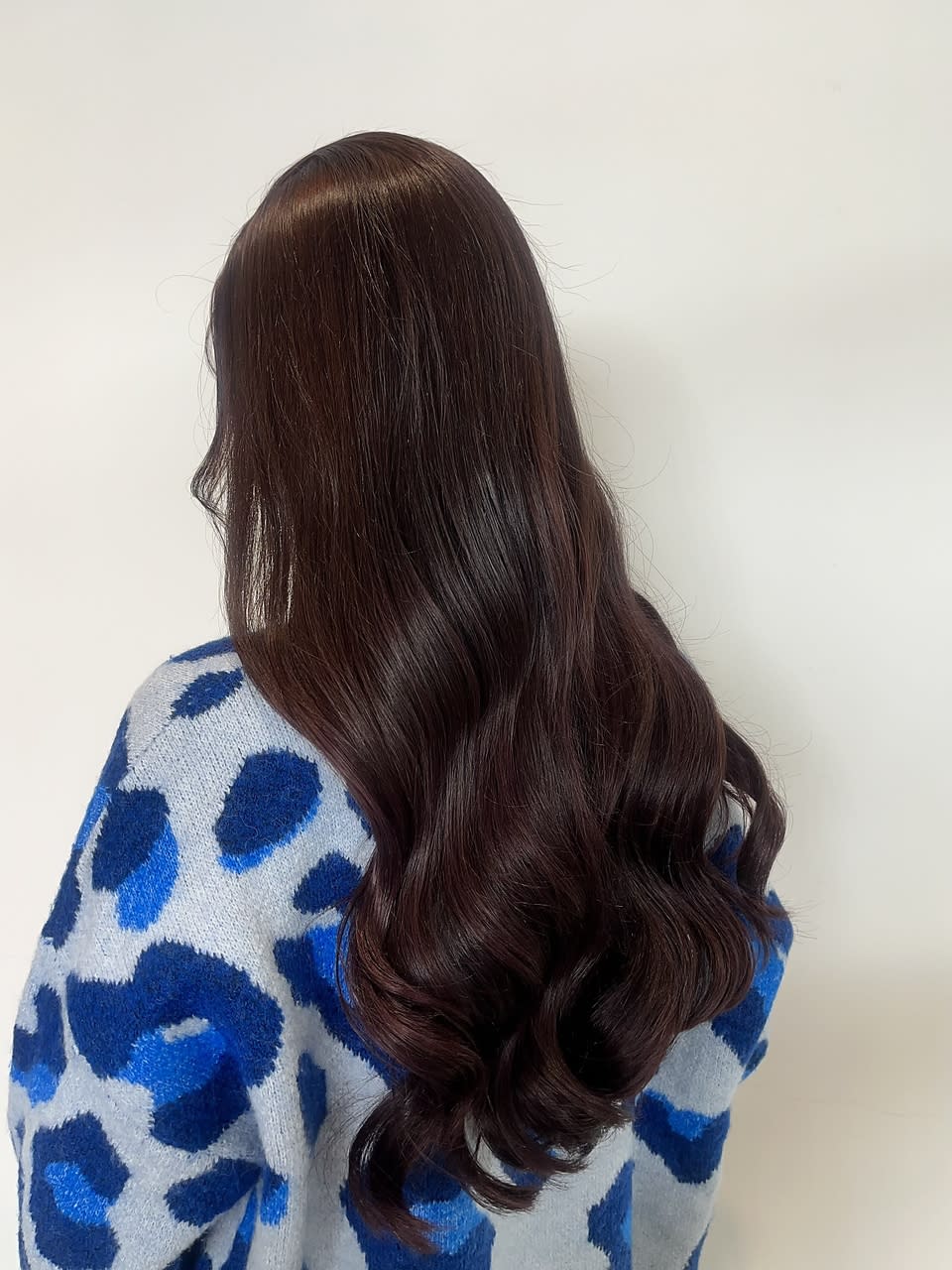 Olliy hair 戸塚店 【オーリーヘアー】【オーリーヘアー】のスタイル紹介。艶髪/ベージュピンク/レイヤーロング/20代30代40代