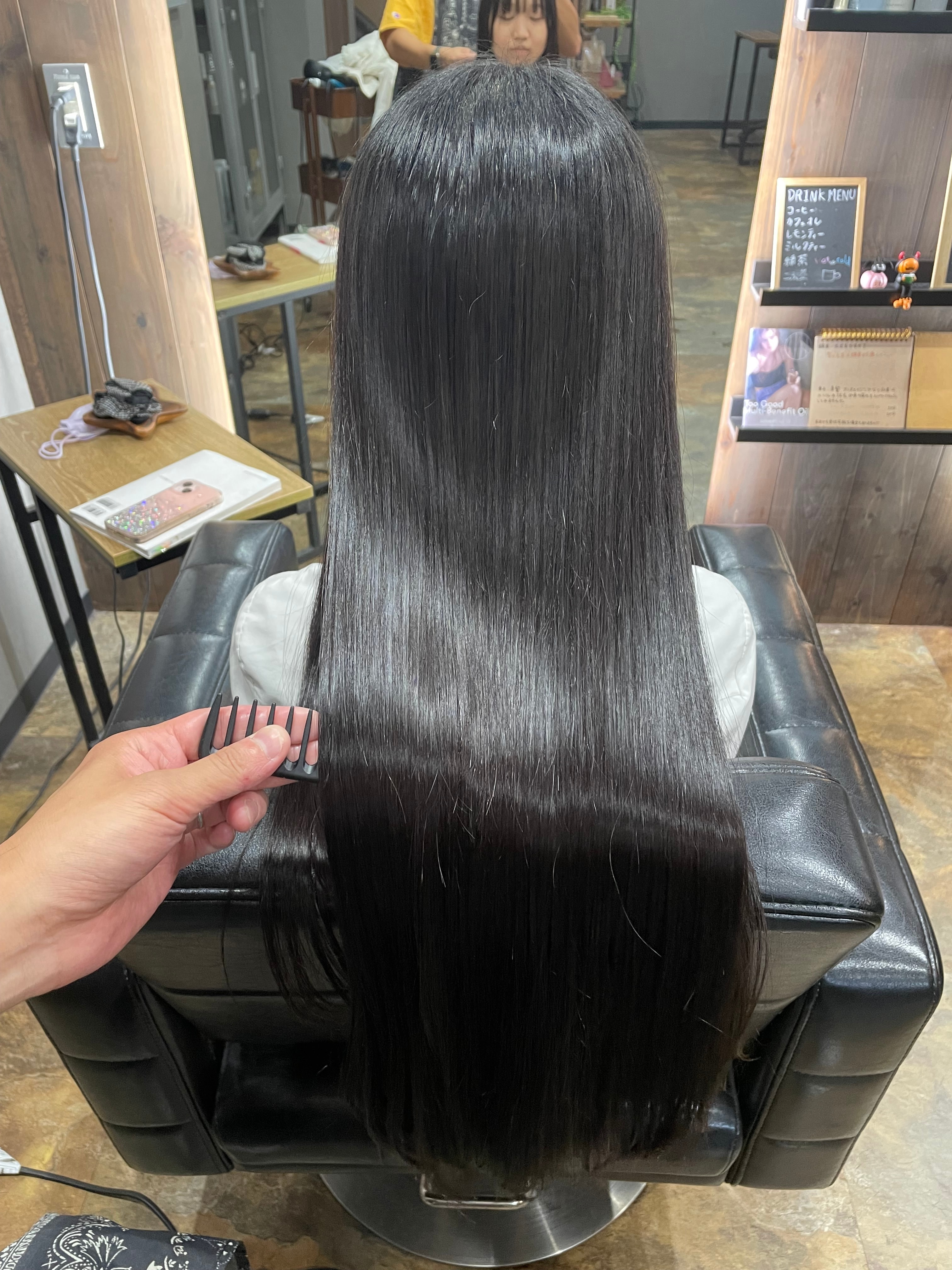 髪質改善・縮毛矯正特化サロン Fedis【カミシツカイゼン シュクモウキョウセイトッカサロン フェディス】のスタイル紹介。髪質改善・縮毛矯正特化サロン Fedis×スタイル