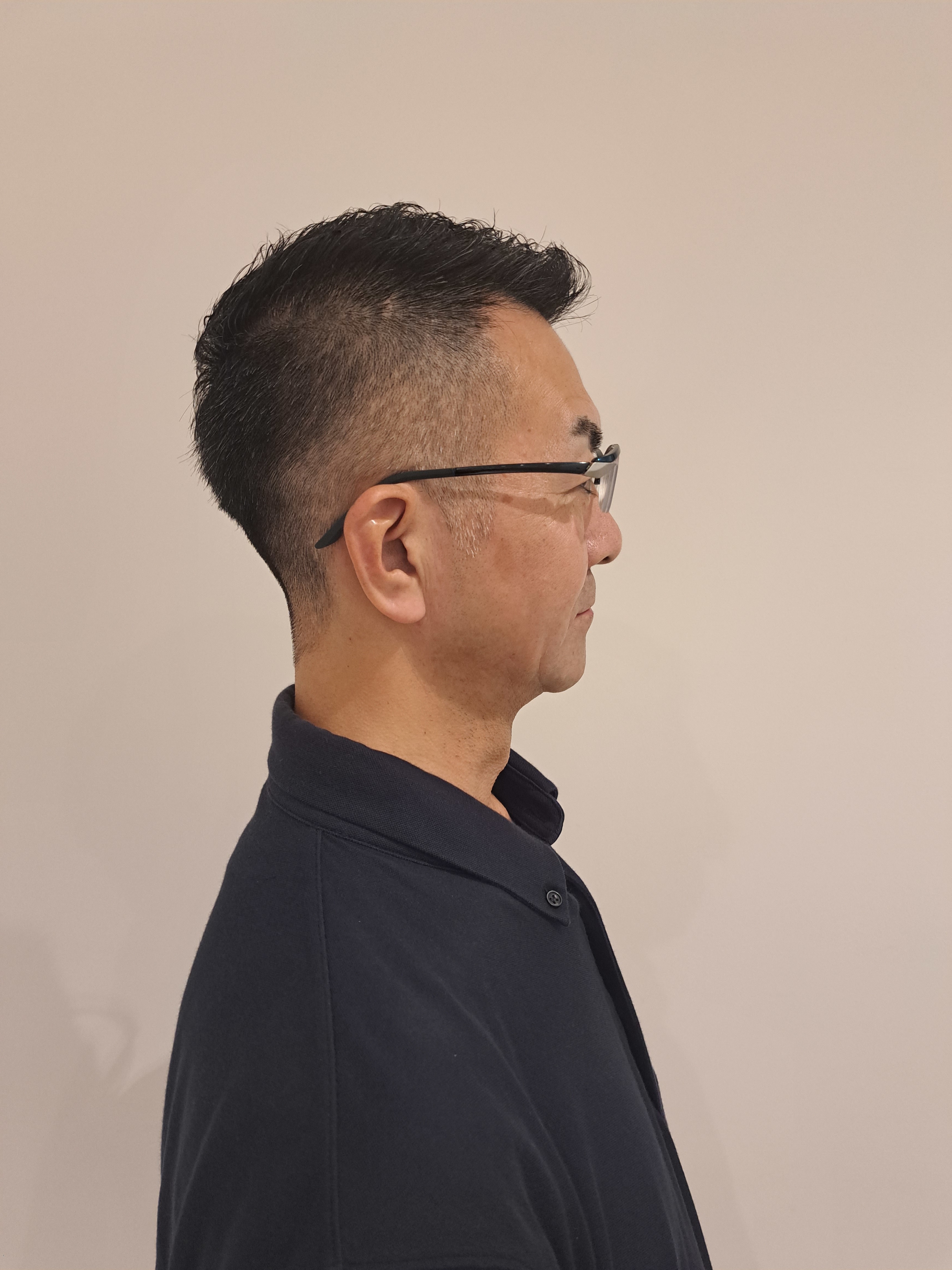 スカイビューレックス錦糸町楽天地ビル店【スカイビューレックス キンシチョウラクテンチビルテン】のスタイル紹介。 フォワード系ソフトアイロン　メンズ理容室　床屋　barbe