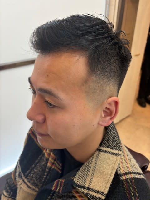 ヘアサロン大野 iki 堂島店【ヘアサロンオオノイキ】のスタイル紹介。フロントアップ×スキンフェード