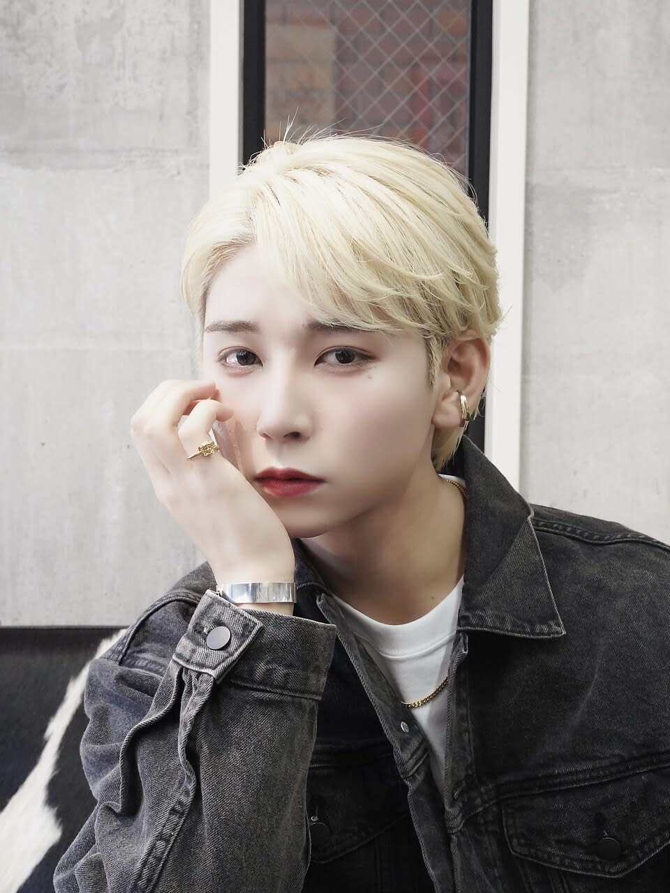 MENIN MEN'S SALON【メイン メンズサロン】のスタイル紹介。フェザーパーマスタイル