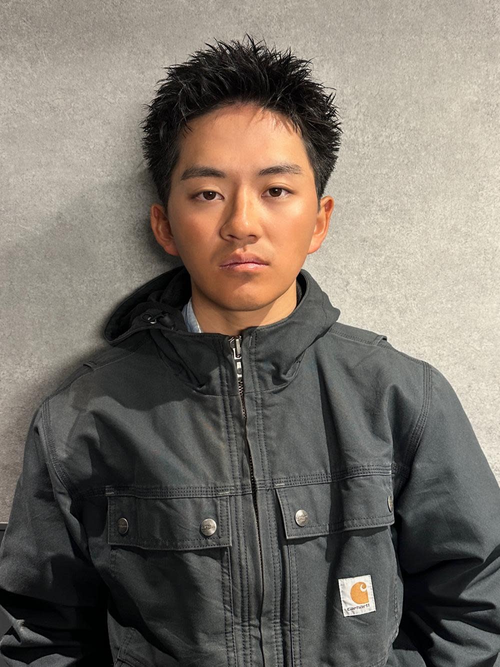 KENJE HOMME【ケンジ オム】のスタイル紹介。スパイキーショート