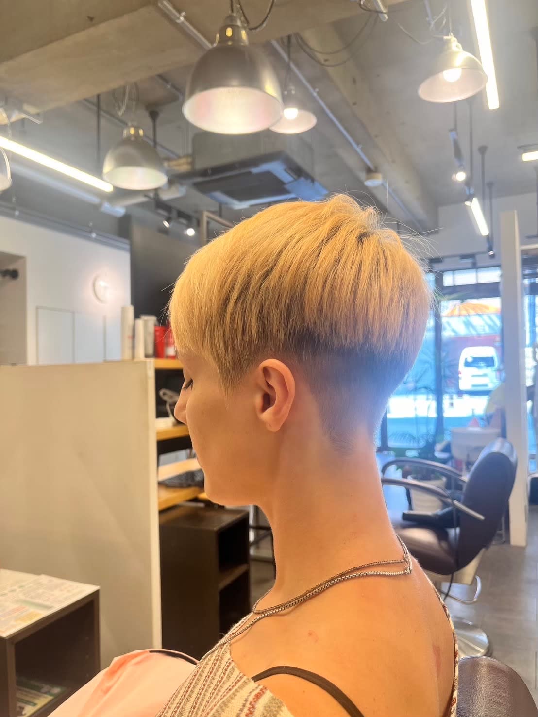 COCKNEY HAIR & BEAUTY【コックニー ヘア―アンドビューティー】【コックニー ヘアーアンドビューティ】のスタイル紹介。COCKNEY HAIR & BEAUTY×スタイル