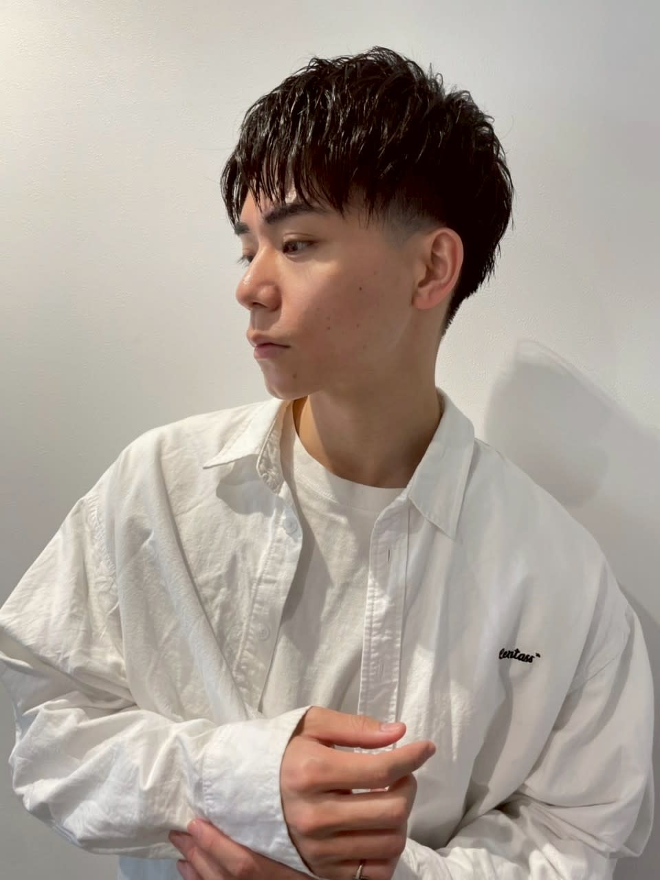 HONEY 町田【ハニー マチダ】【ハニー マチダ】のスタイル紹介。HONEY町田メンズサロンスパイキーショート黒髪マッシュ