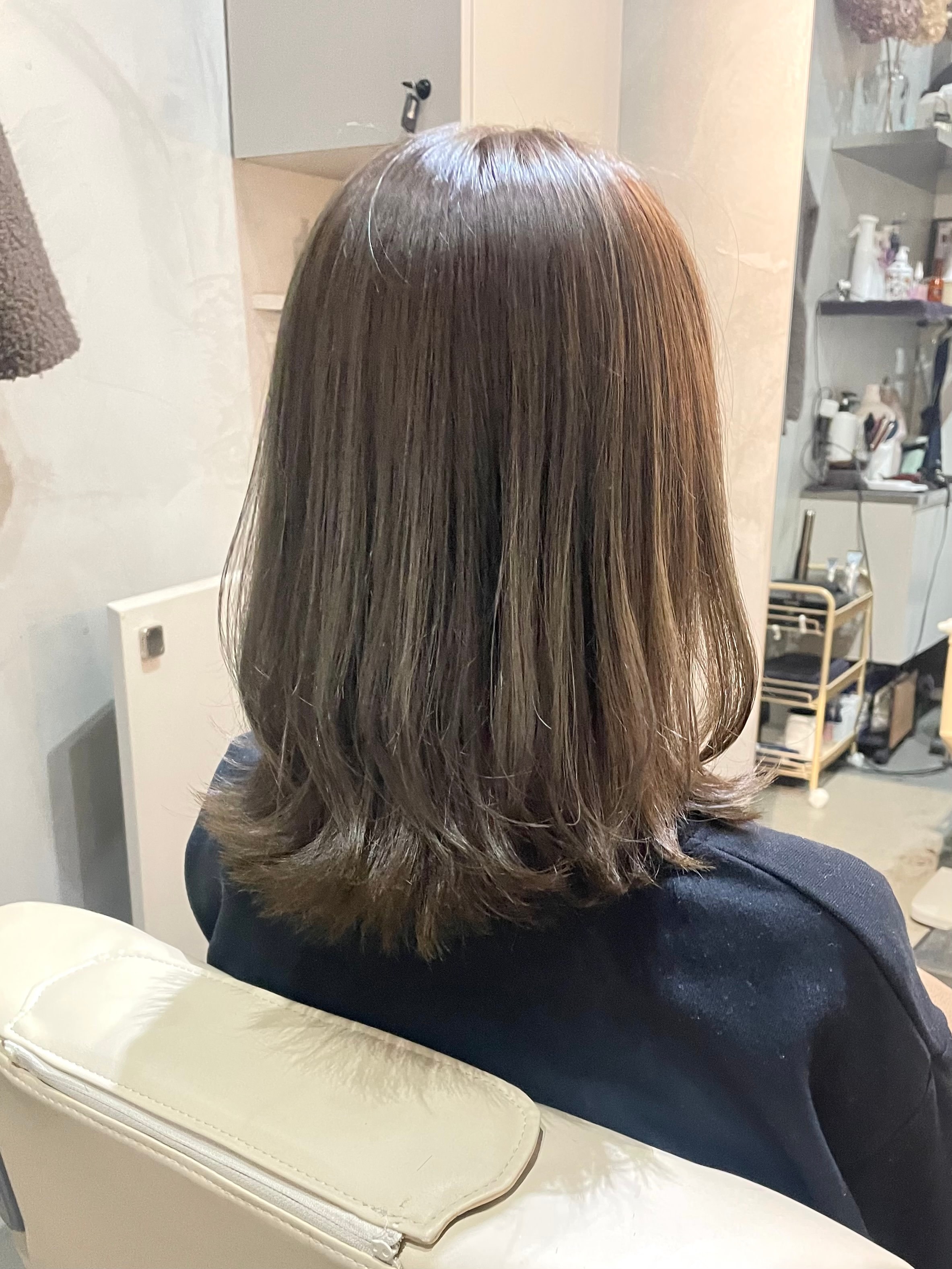 joie 銀座【ジョワ】【ジョワ ギンザ】のスタイル紹介。くびれミディアム　レイヤー