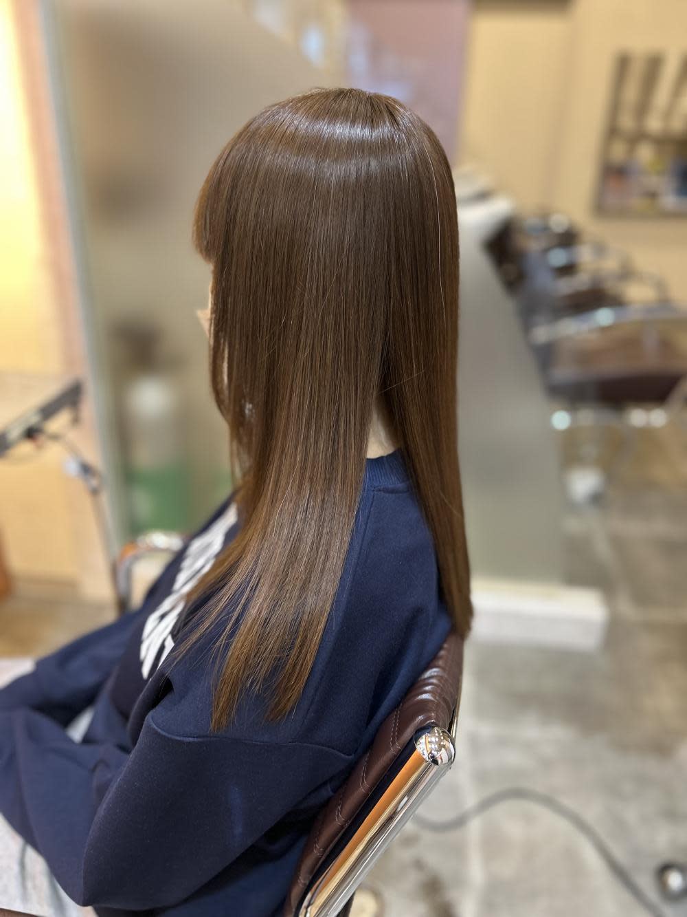 HAIR MOVE champ's 北松戸【ヘア モーヴ チャンプス キタマツド】のスタイル紹介。サラツヤロングヘア