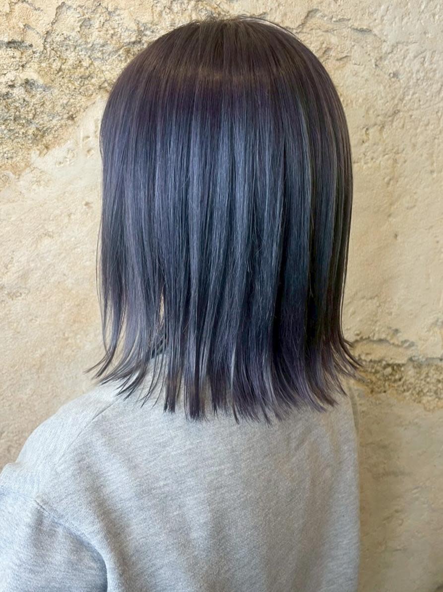 Flor 上大岡【フロール カミオオオカ】のスタイル紹介。【Flor_上大岡】*ミディアム+アッシュグレージュ*