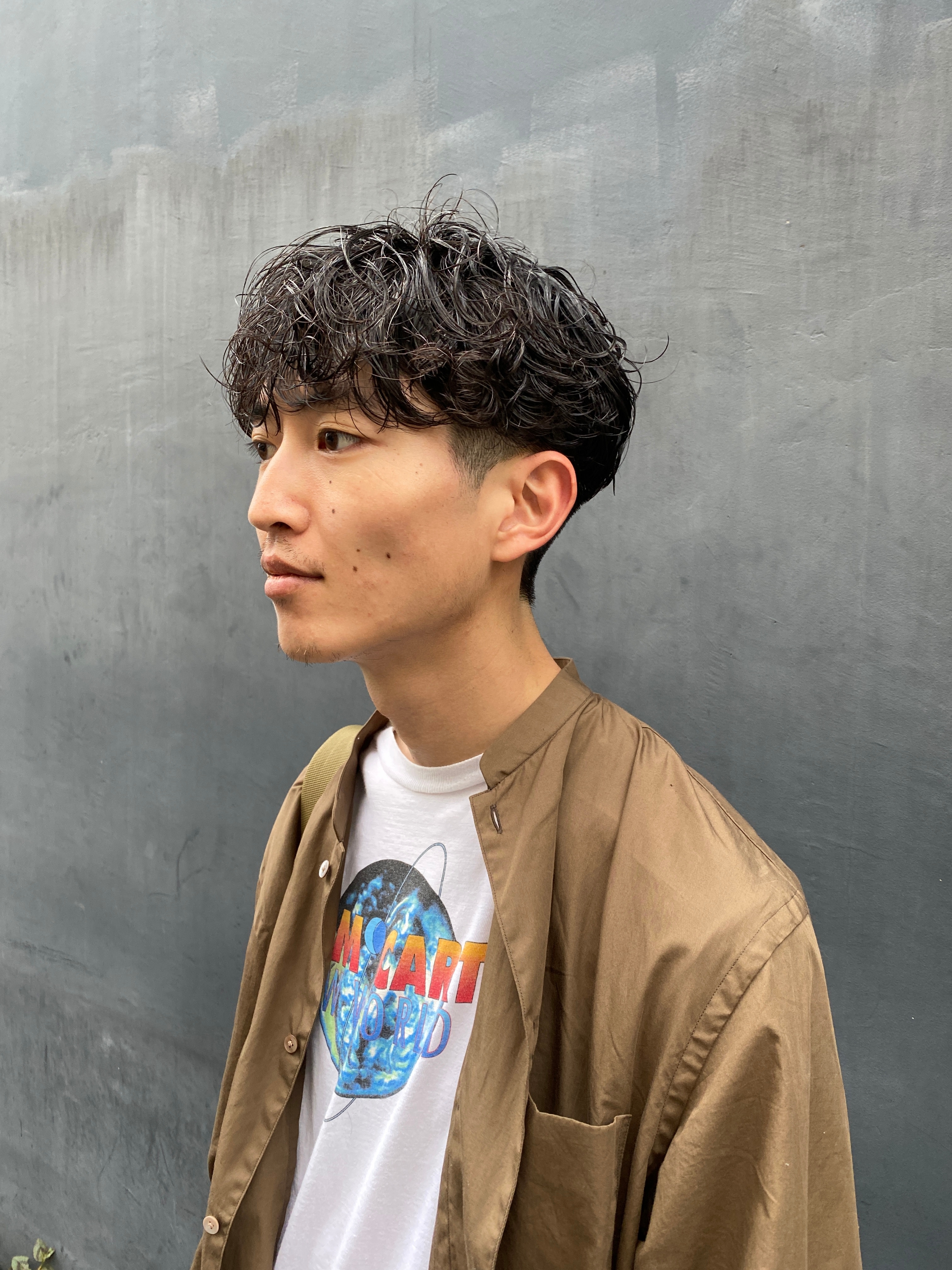 BLUE TOMATO【ブルートマト】のスタイル紹介。ツーブロックマッシュパーマ