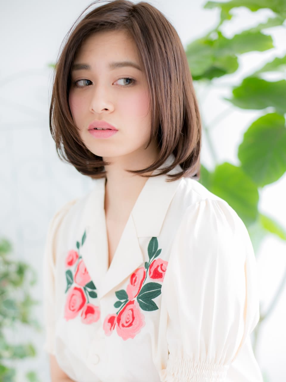 髪質改善 個室サロン Linoa【リノア】西梅田 福島 美容室【カミシツカイゼンコシツサロンリノアニシウメダフクシマビヨウシツ】のスタイル紹介。【Linoa】ベージュピンク×内巻ワンカールボブ