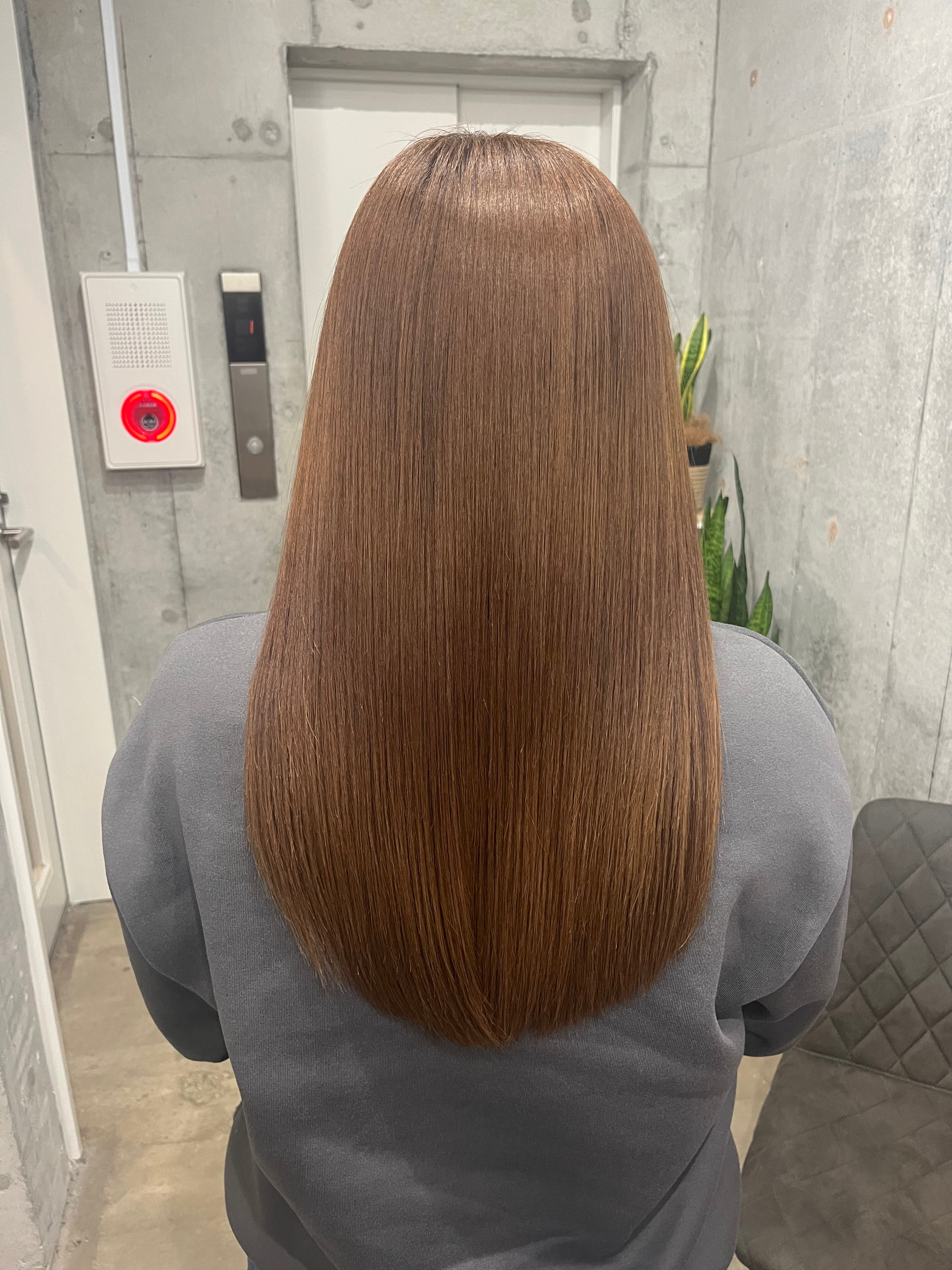 押上 美容室 Ray（レイ）髪質改善 完全個室完結型サロン【NEWOPEN】【オシアゲビヨウシツレイカミシツカイゼンカンゼンコシツカンケツガタサロン】のスタイル紹介。髪質改善縮毛矯正