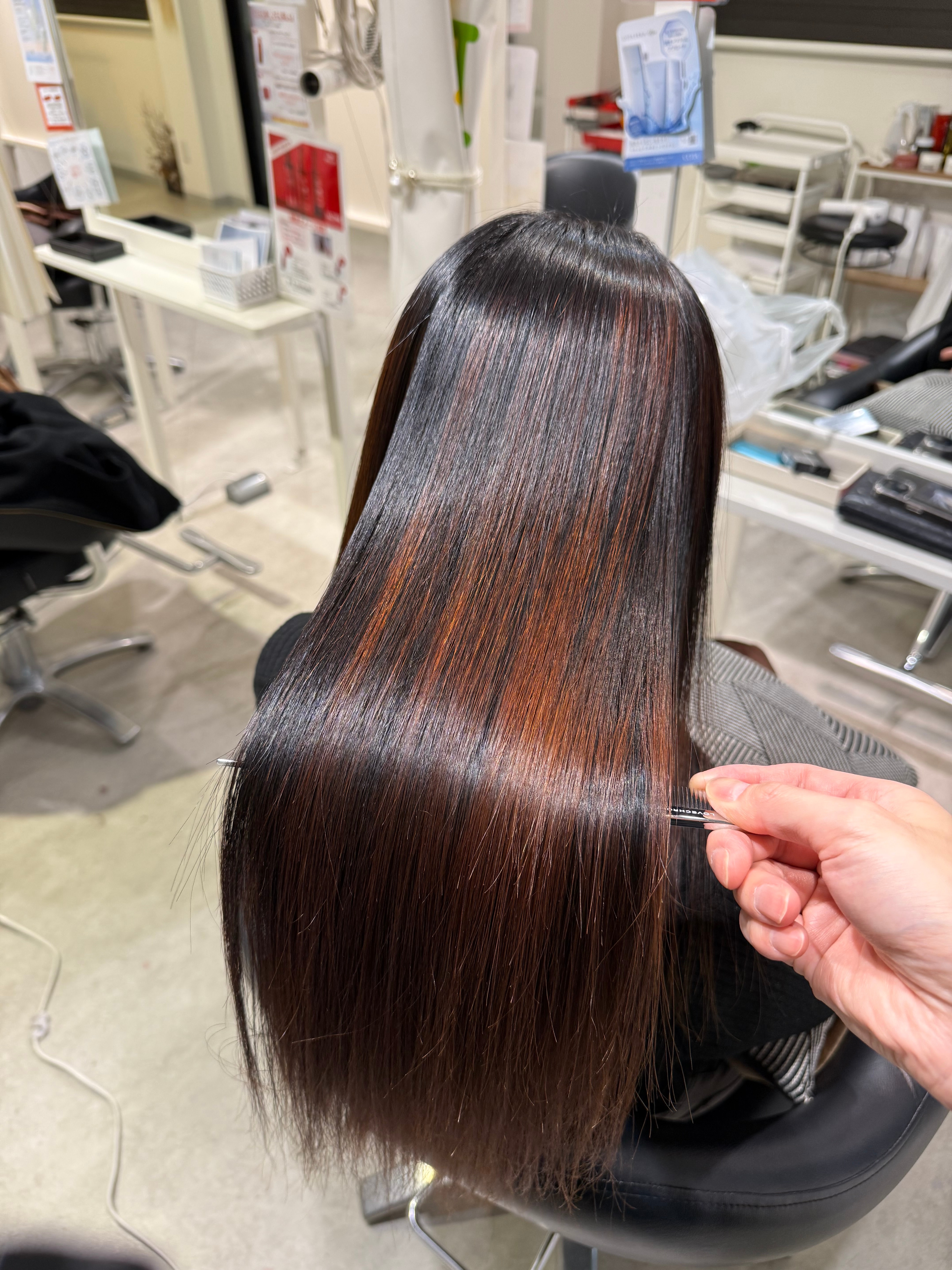 iro I hair【イロアイヘアー】のスタイル紹介。髪質改善トリートメント