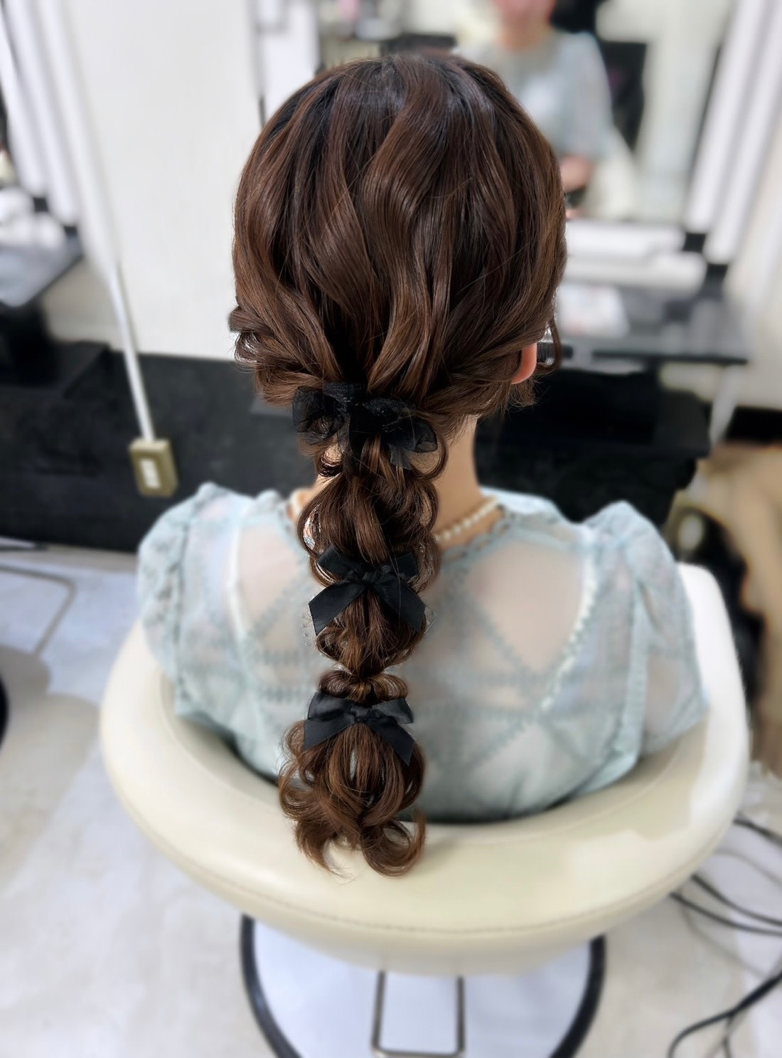 BELLEGROW【ベルグロー】のスタイル紹介。お呼ばれへア　編み下ろし