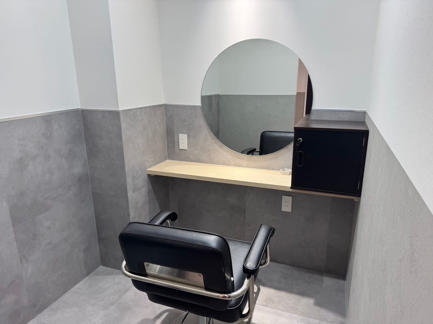 【完全個室サロン】Qant北千住店のアイキャッチ画像
