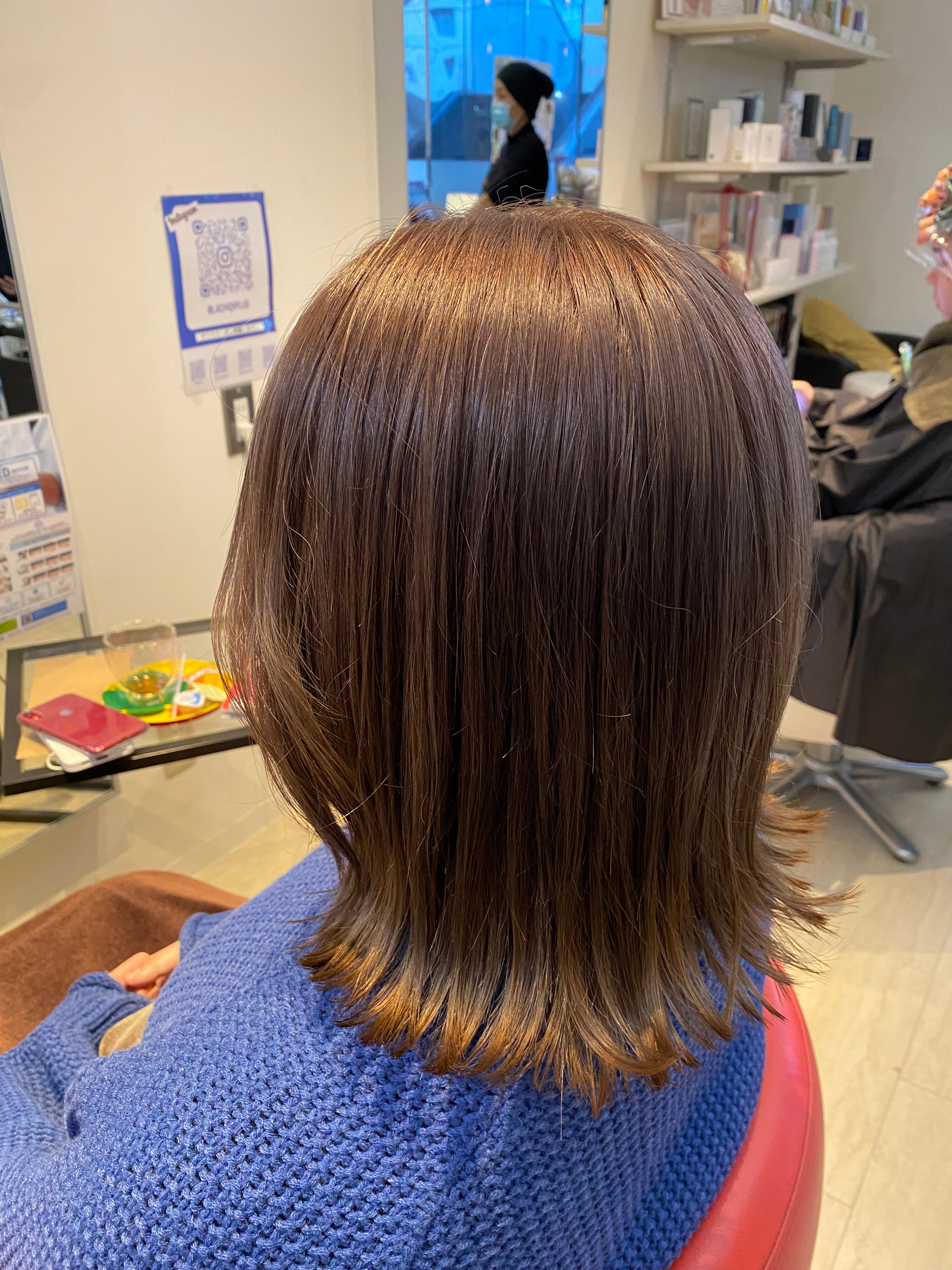 hair resort lachiq R+【ヘアーリゾート ラシック アールプラス】【ヘアーリゾート ラシック アールプラス】のスタイル紹介。Wカラー/ラテベージュ/まろみカラー/艶髪/学生カラー