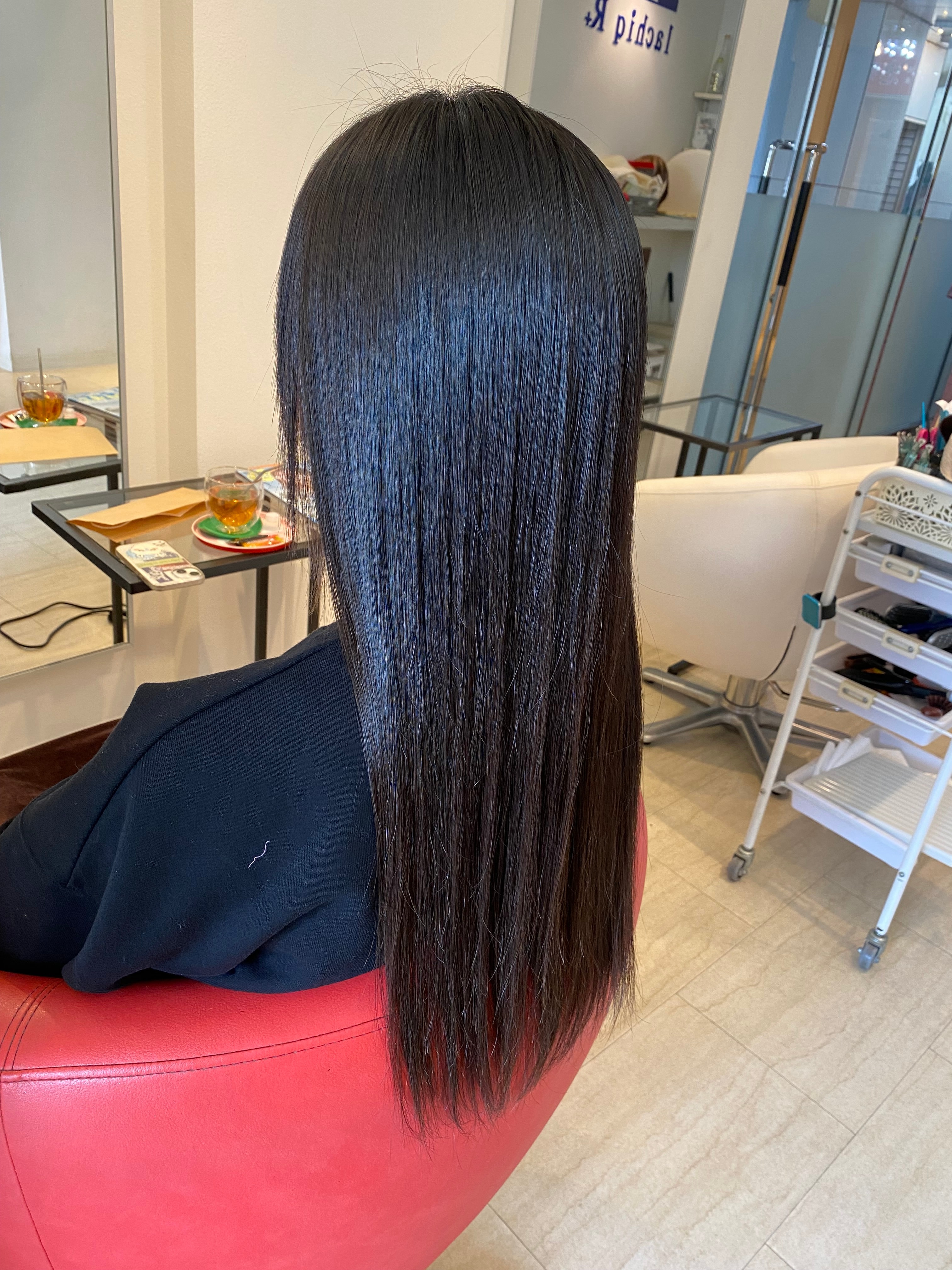 hair resort lachiq R+【ヘアーリゾート ラシック アールプラス】【ヘアーリゾート ラシック アールプラス】のスタイル紹介。学生縮毛矯正/ストレート/艶髪