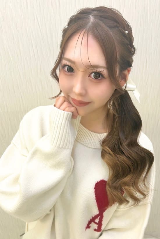 BELLEGROW【ベルグロー】のスタイル紹介。LIVE参戦やお呼ばれに♪編み込みスタイル