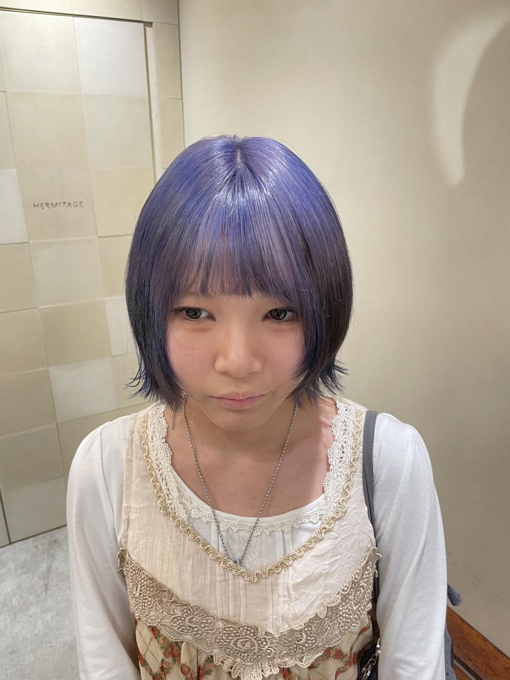 HERMITAGE【エルミタージュ】【エルミタージュ】のスタイル紹介。BlueLavender×LayerCut