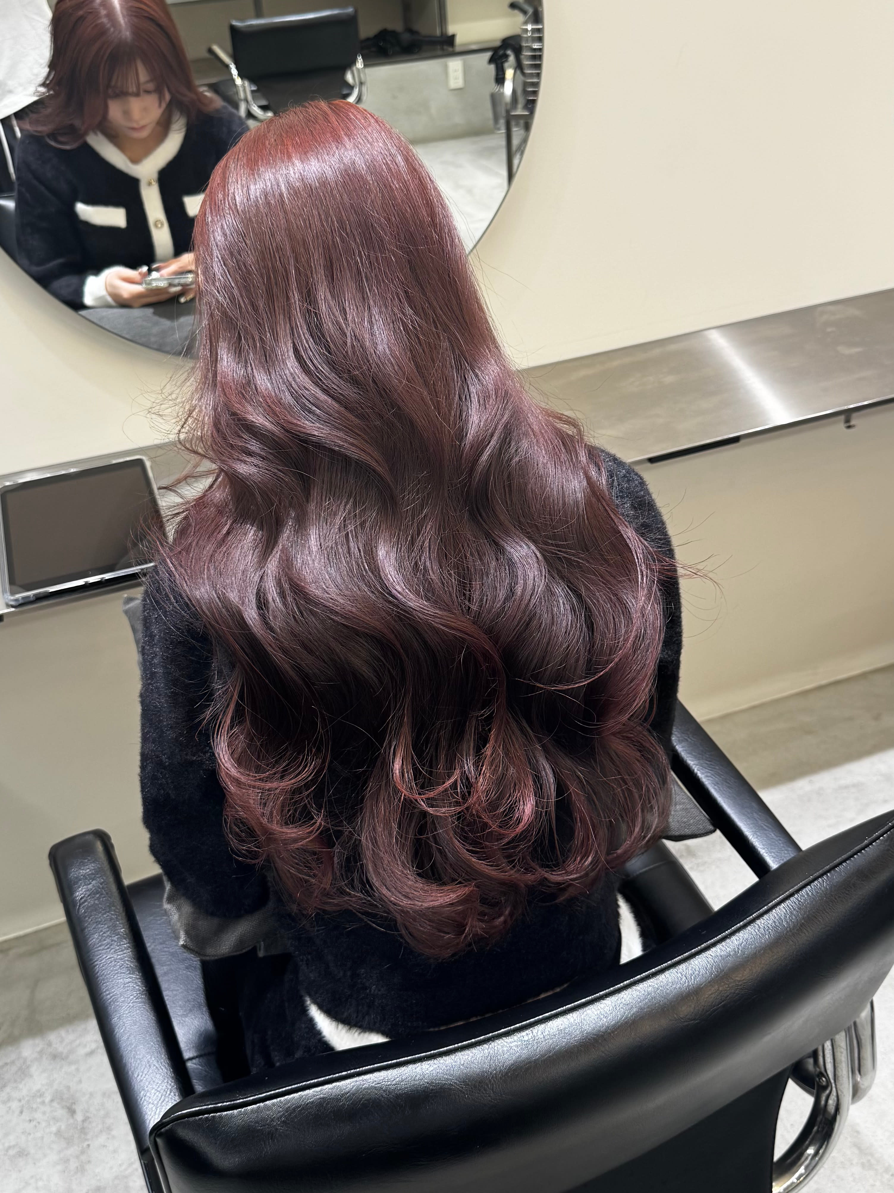 CYAN by artefice 【シアンバイアルテフィーチェ】【シアンバイアルテフィーチェ】のスタイル紹介。髪質改善 スーパーロング ワンレングス レイヤー 韓国風巻き