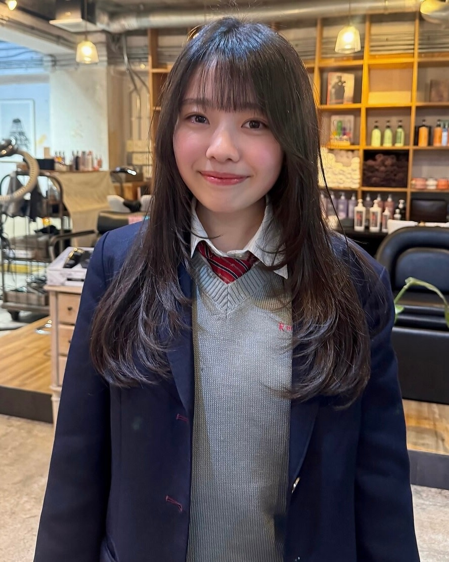 HIKARIS nakazaki【ヒカリス ナカザキ】のスタイル紹介。顔まわりlayer