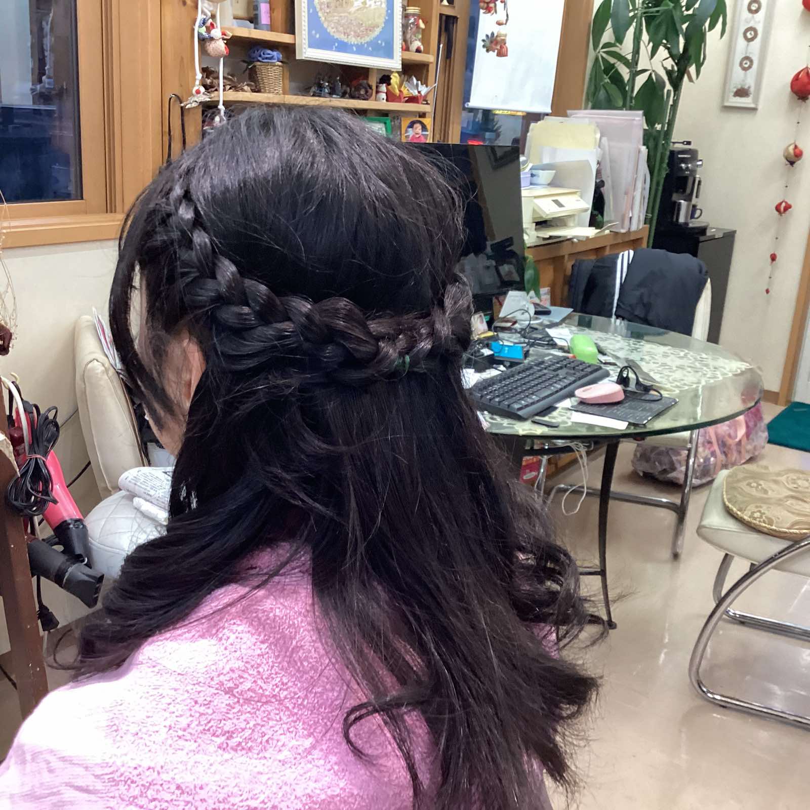 美容室 セ・ボン【ビヨウシツ セ ボン】のスタイル紹介。小学生卒業式ヘアセット