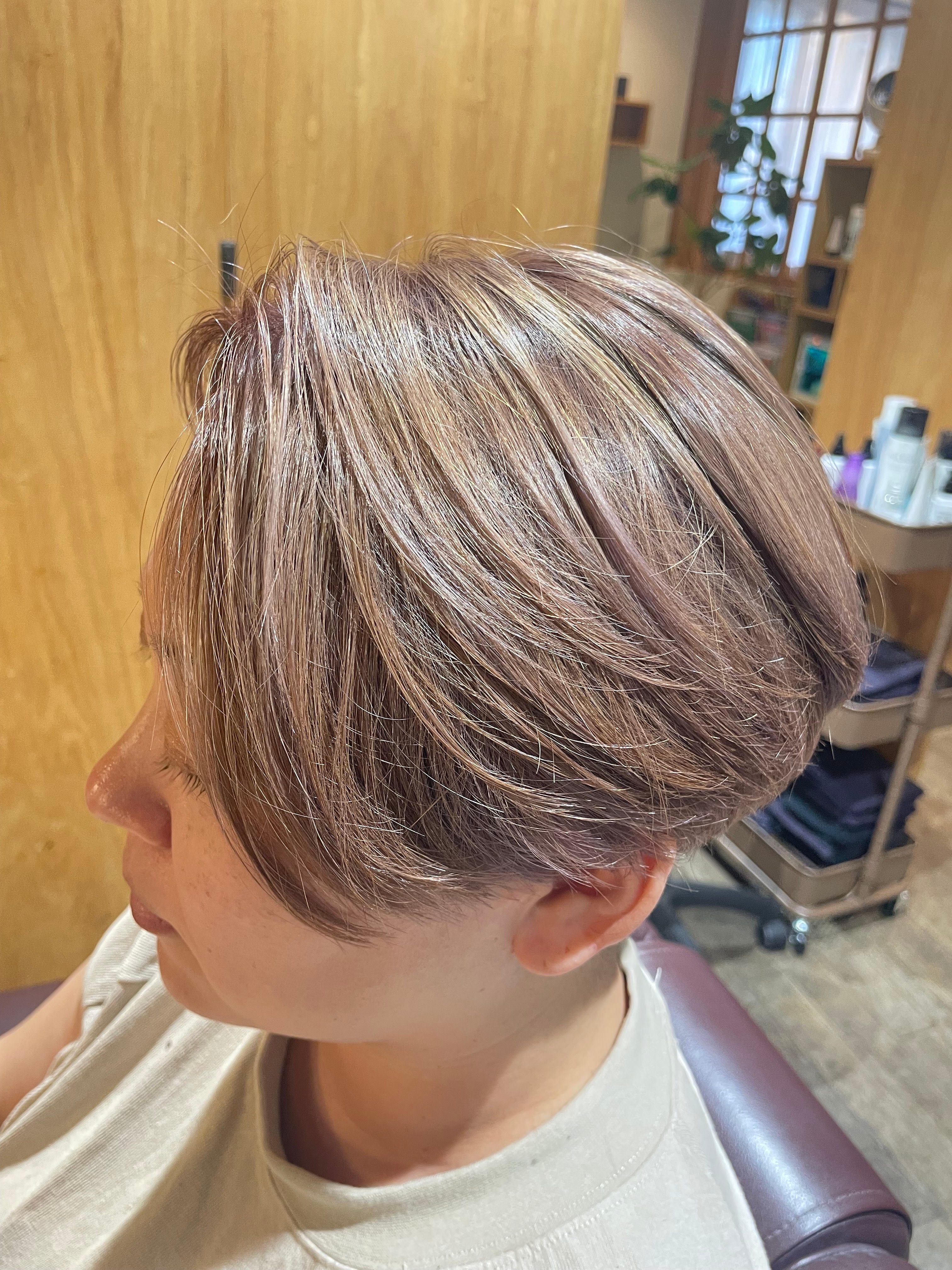 喫茶と美容室 茶の間【キッサトビヨウシツチャノマ】のスタイル紹介。喫茶と美容室 茶の間×スタイル