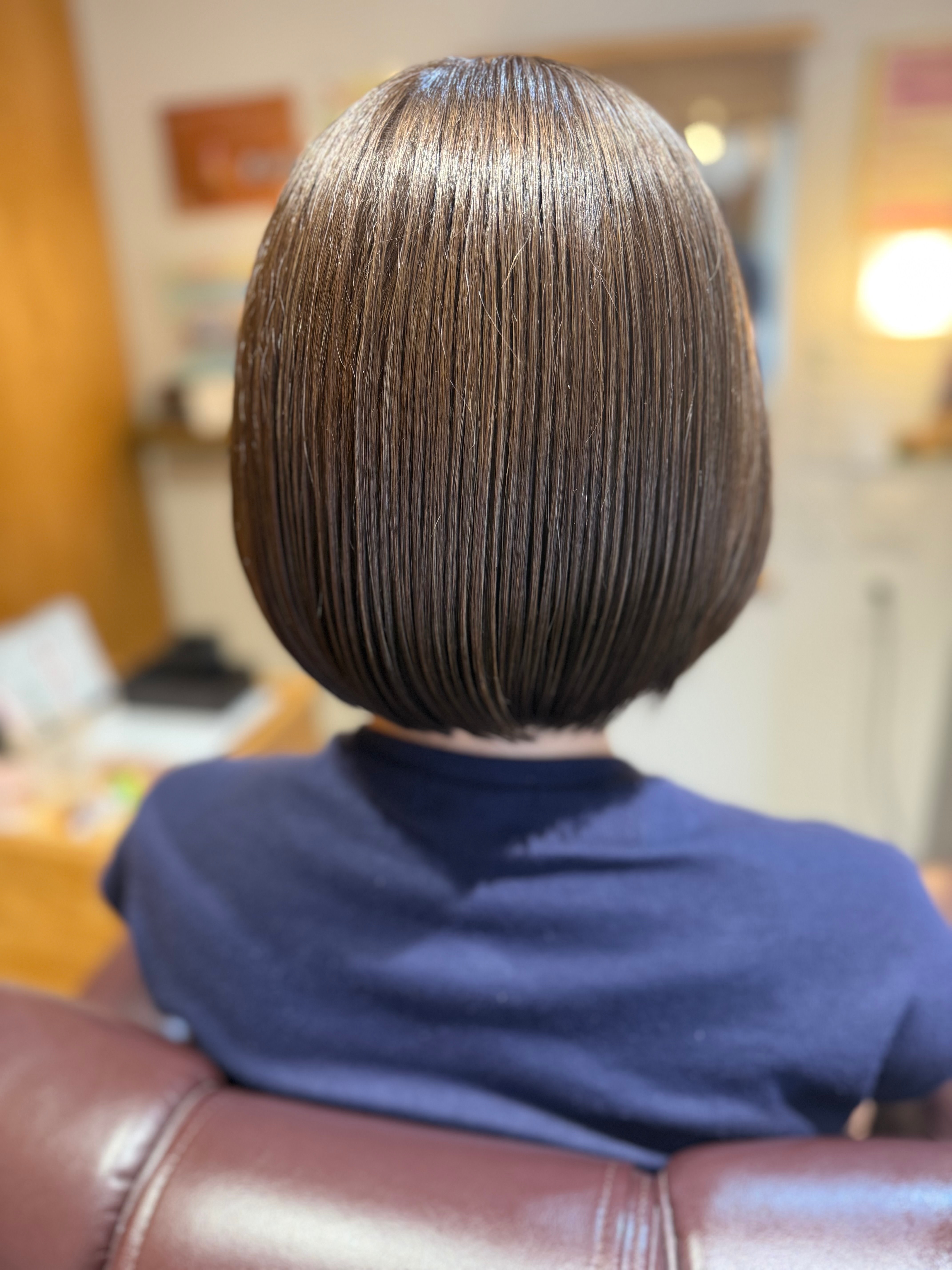 喫茶と美容室 茶の間【キッサトビヨウシツチャノマ】のスタイル紹介。美シルエットボブ