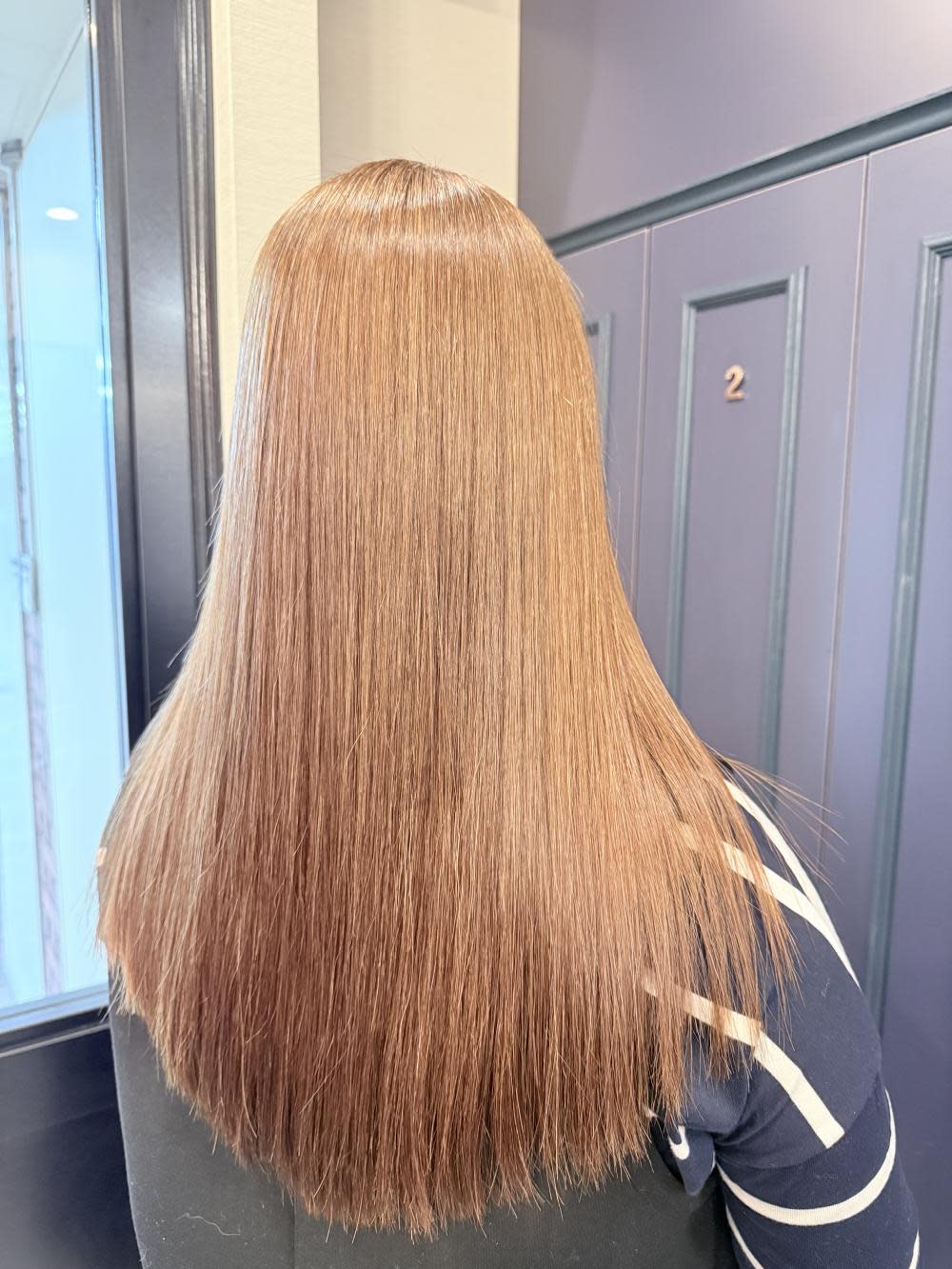 hair Dr.VEGA【ヘアドクターベガ】のスタイル紹介。ナチュラルストレート