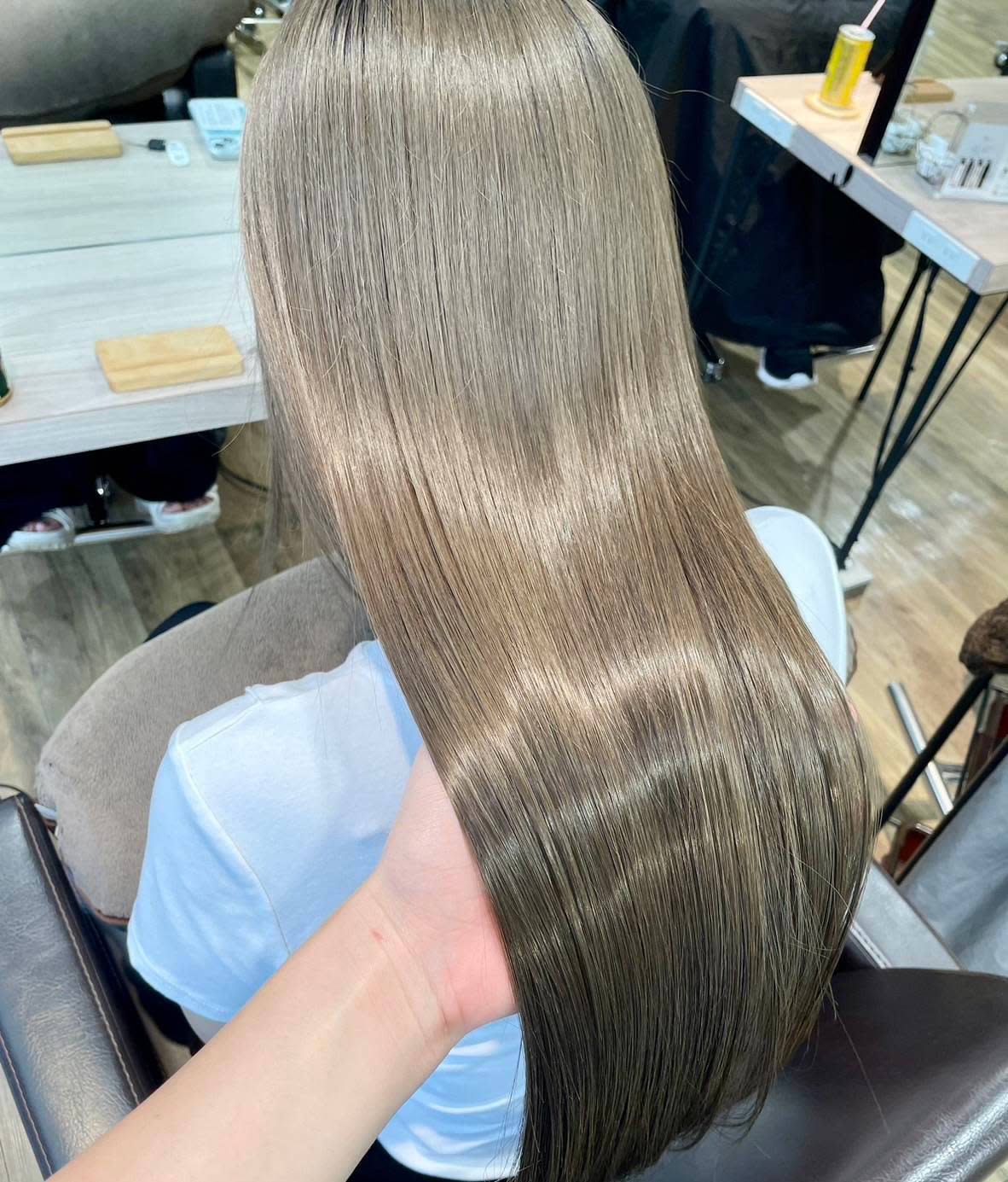 N+lita 近鉄八尾【エヌプラスリタ キンテツヤオ】【エヌプラスリタ キンテツヤオ】のスタイル紹介。圧倒的ツヤ　髪質改善ハリウッドトリートメント