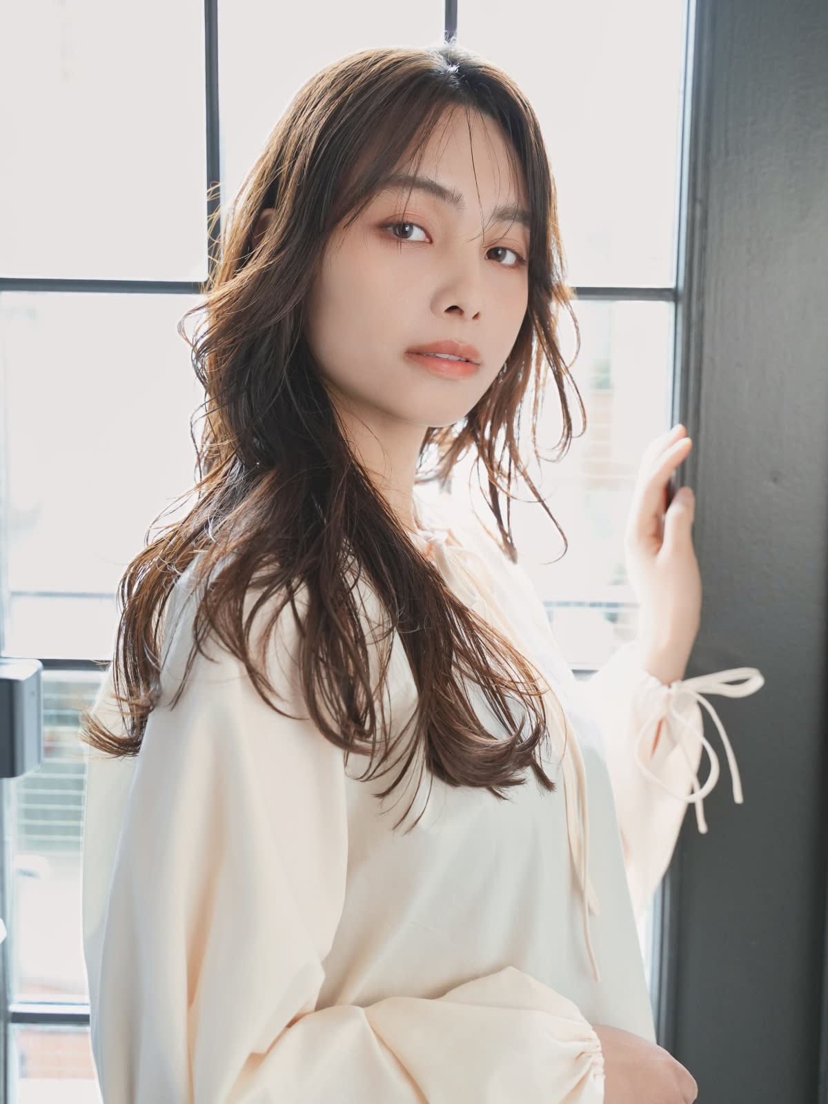 Seep hair concierge【シープヘアコンシェルジュ】のスタイル紹介。HCレイヤー×セミロングスタイル