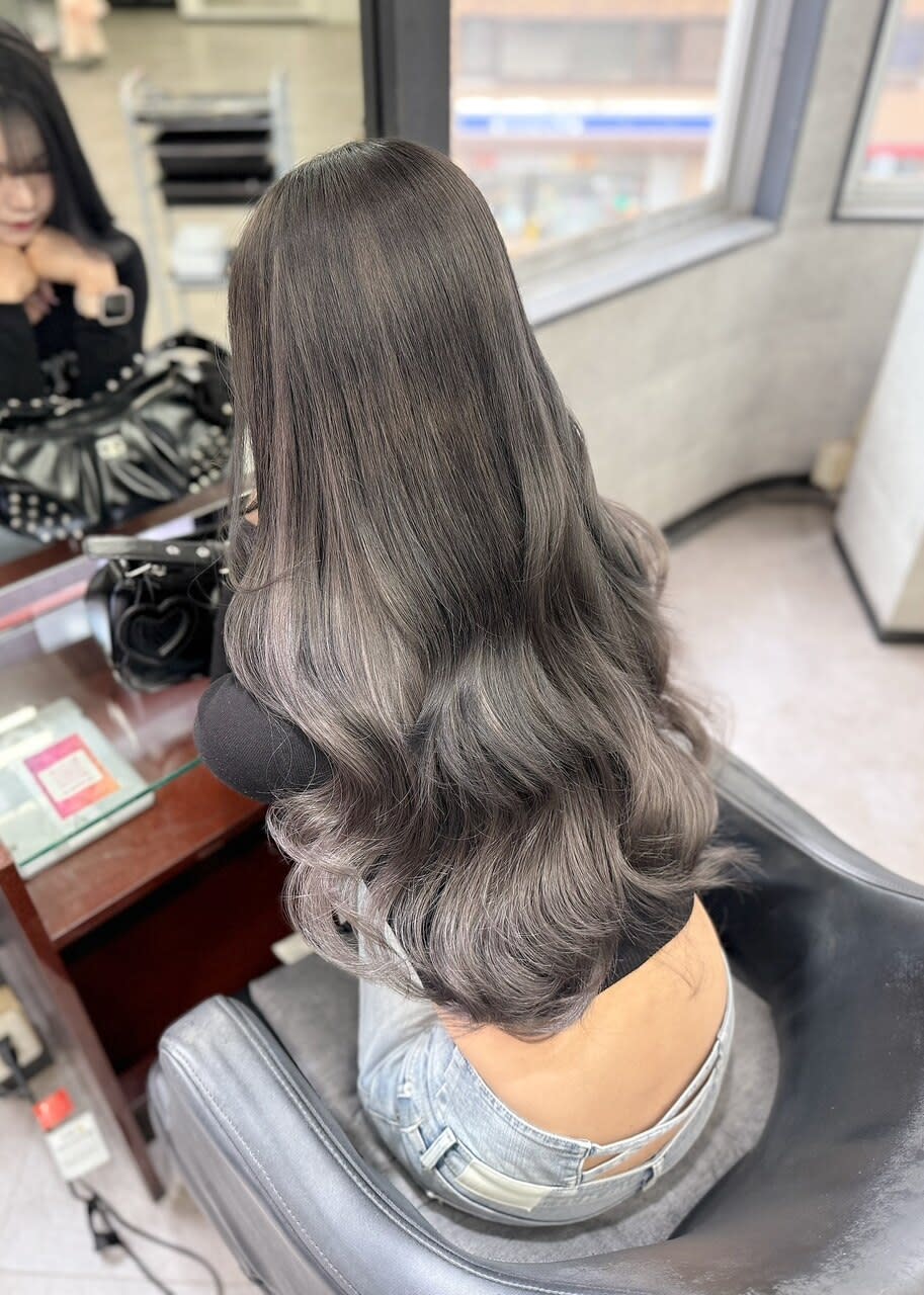 韓国系BIZEカラーエクステ梅田【カンコクケイビゼ カラーエクステウメダ】のスタイル紹介。【韓国風】 シールエクステ80枚 202505