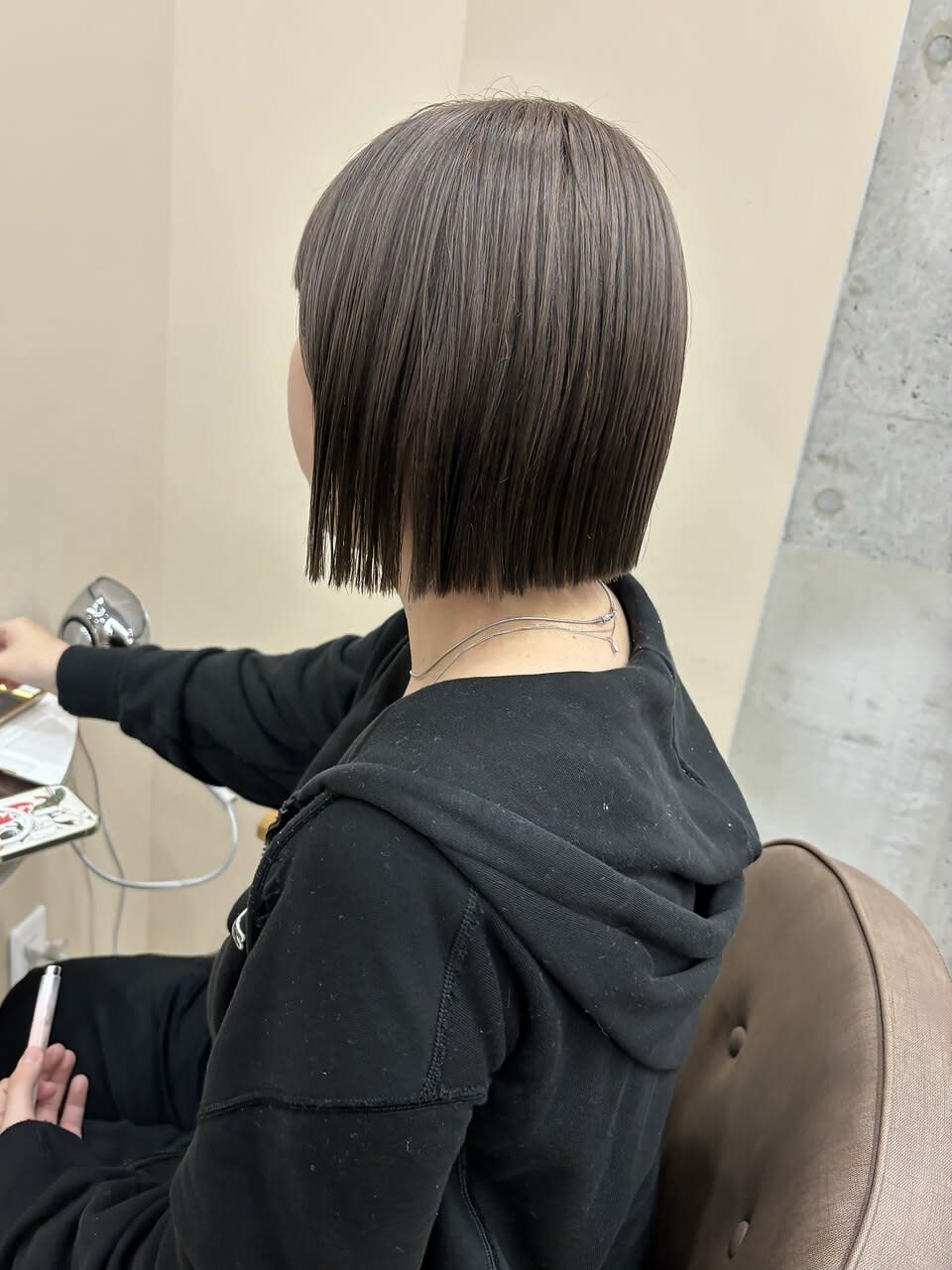 noii【ノイ】のスタイル紹介。切りっぱなしボブ/ボブ/ミニボブ/タッセルボブ/グレージュ/