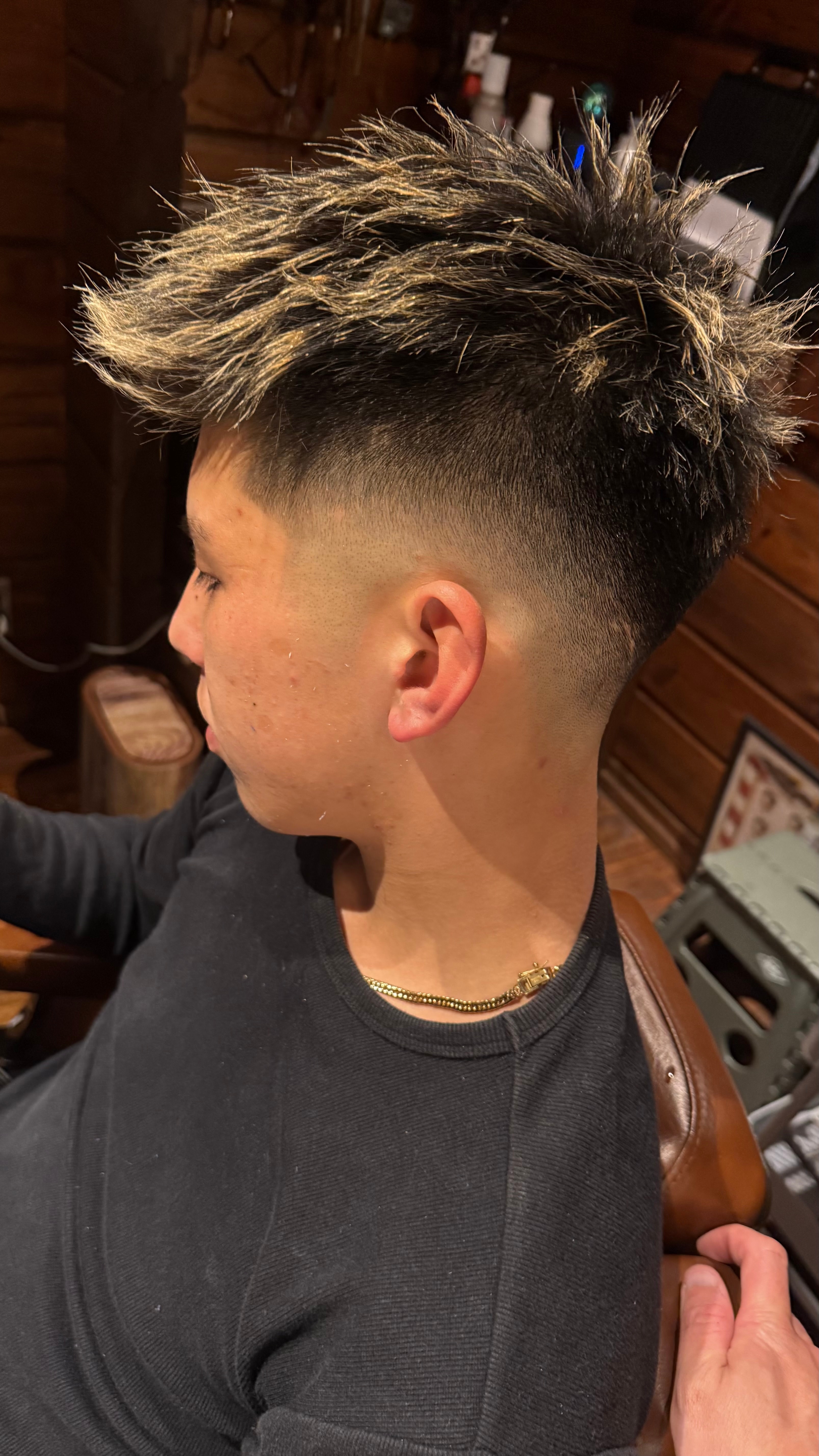 BARBER NEW HORIZON【バーバーニューホライズン】のスタイル紹介。真夏のスキンフェード