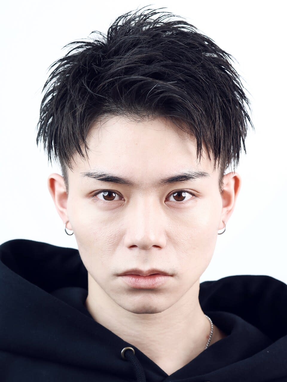 LIPPS hair 表参道【リップスヘアー】【リップスヘアー オモテサンドウ】のスタイル紹介。アップバングショート