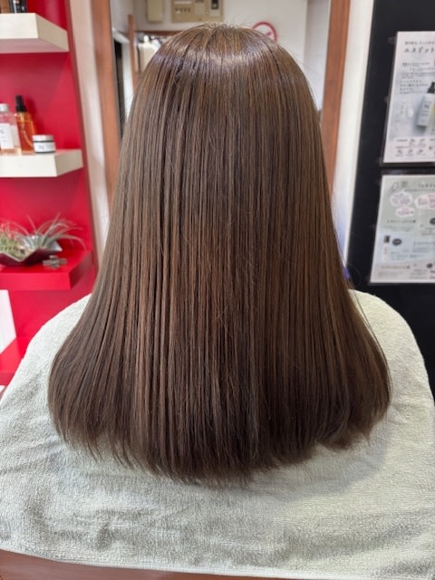 HAIR DEPARTMENT PARALLEL【ヘア デパートメント パラレル】のスタイル紹介。トステアうるツヤカラー