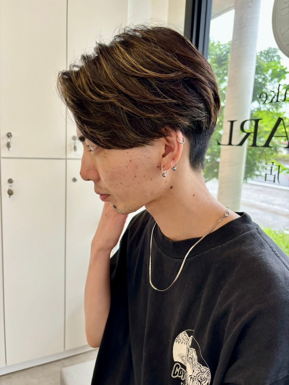 メンズヘアサロン YUIMARL SLOW 倉敷店 メンズパーマ×メンズブリーチ【ユイマァルスロウ クラシキテン】のスタイル紹介。メンズパーマ×メンズブリーチ メンズヘアサロン YUIMAR